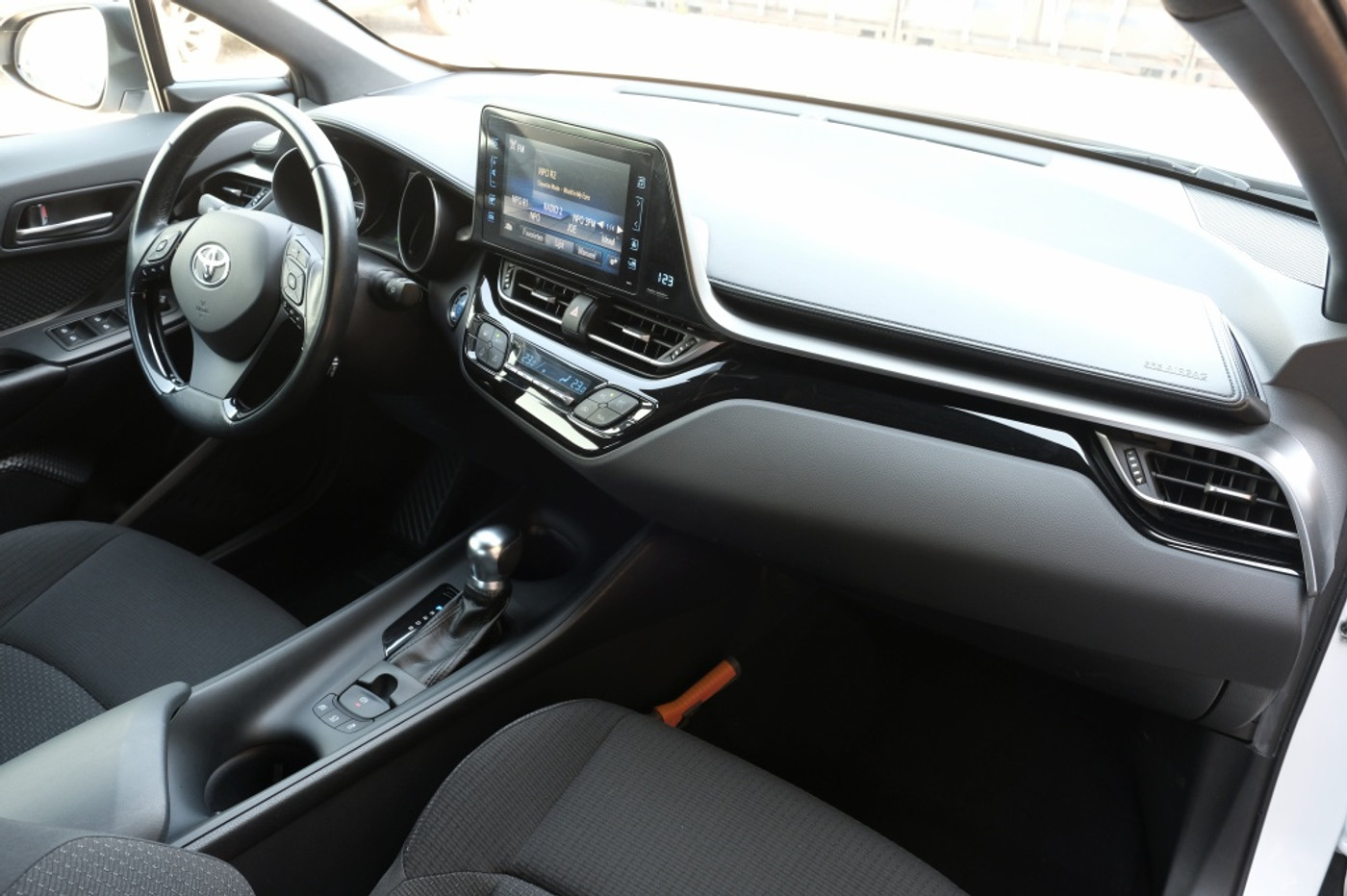 Foto van Toyota Toyota C-hr