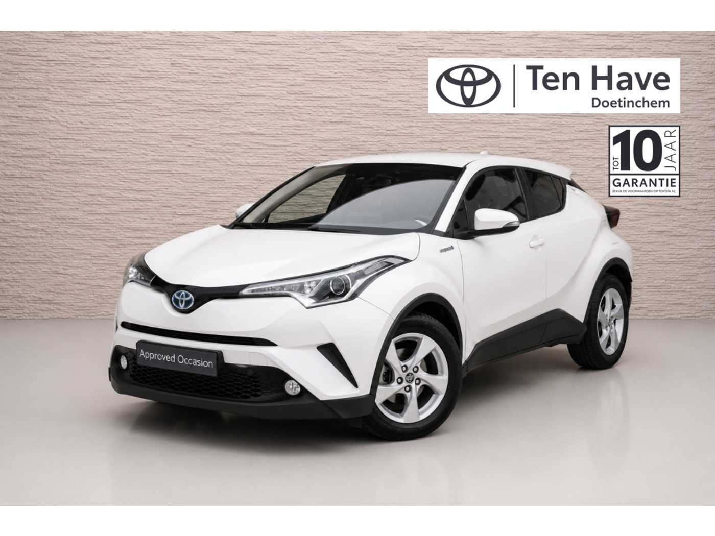 Toyota Toyota C-hr 1.8 Hybrid Active Automaat | Adaptive Cruise Control | Climate Control | 4,2” kleurendisplay | 6 speakers | Toyota Touch® 2 multimediasysteem | Parkeerhulpcamera achter met hulplijnen | Automatisch di 2019 - voorkant
