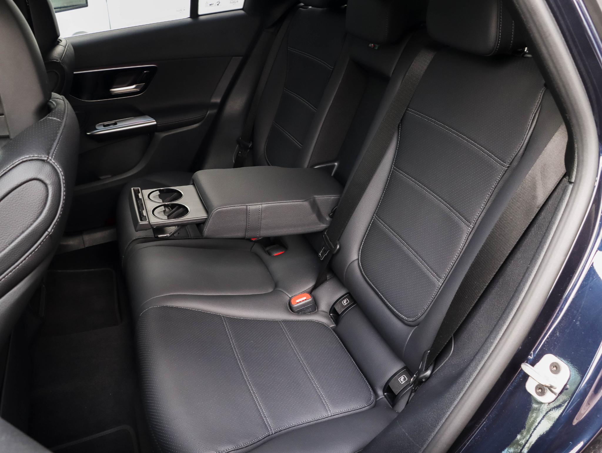 Foto van Mercedes-Benz GLC 300 E 4Matic