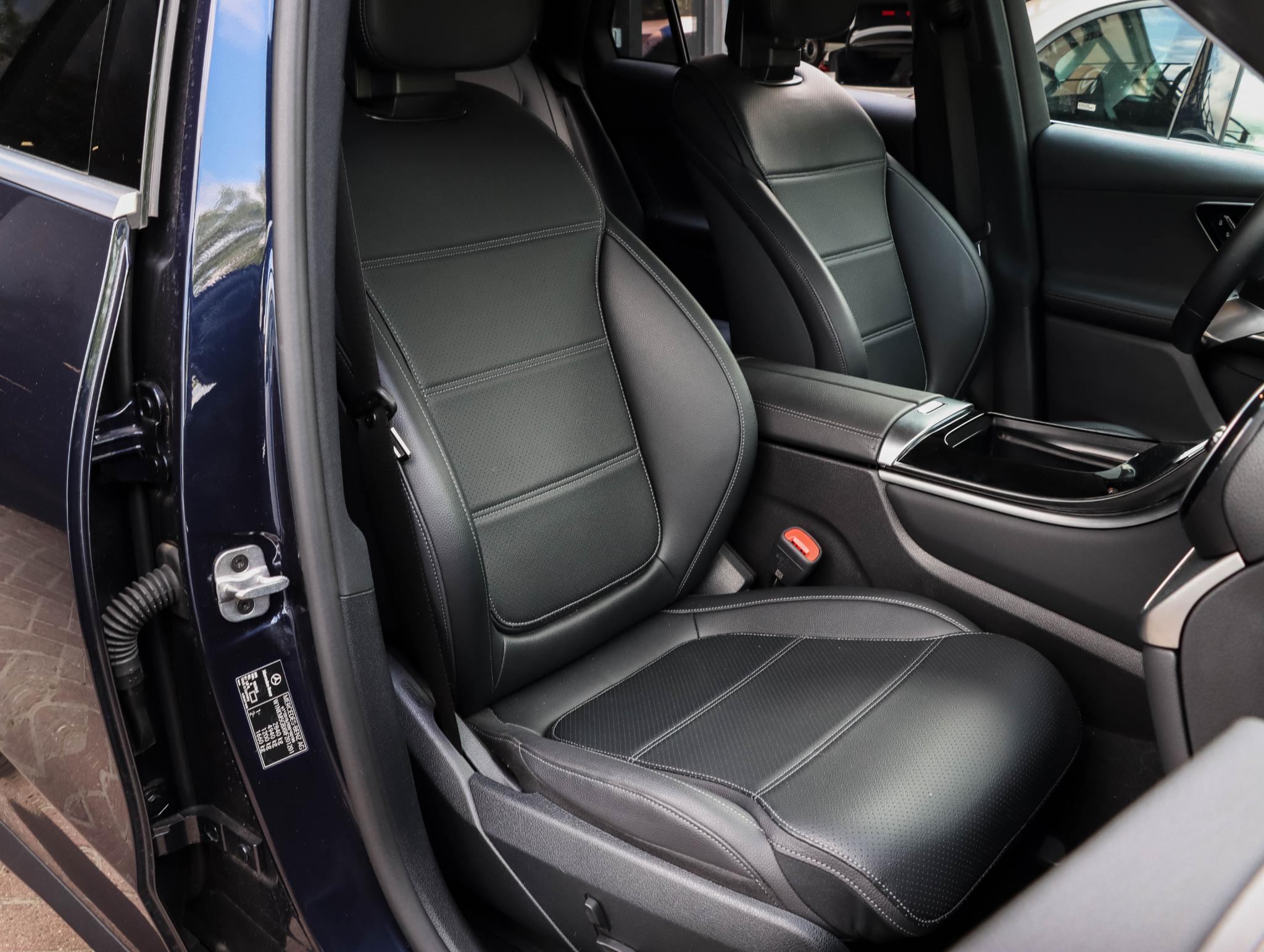 Foto van Mercedes-Benz GLC 300 E 4Matic