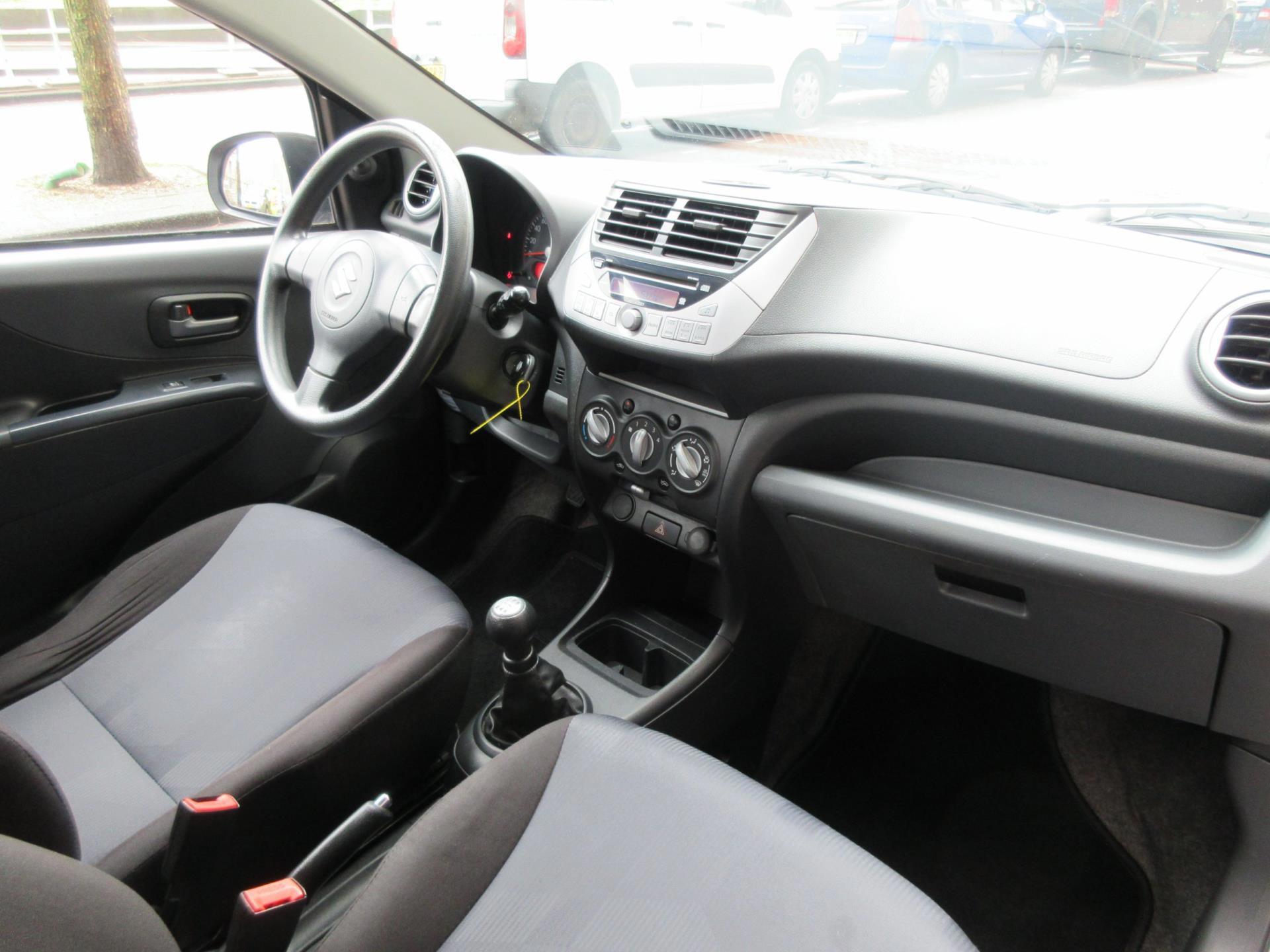 Foto van Suzuki Alto