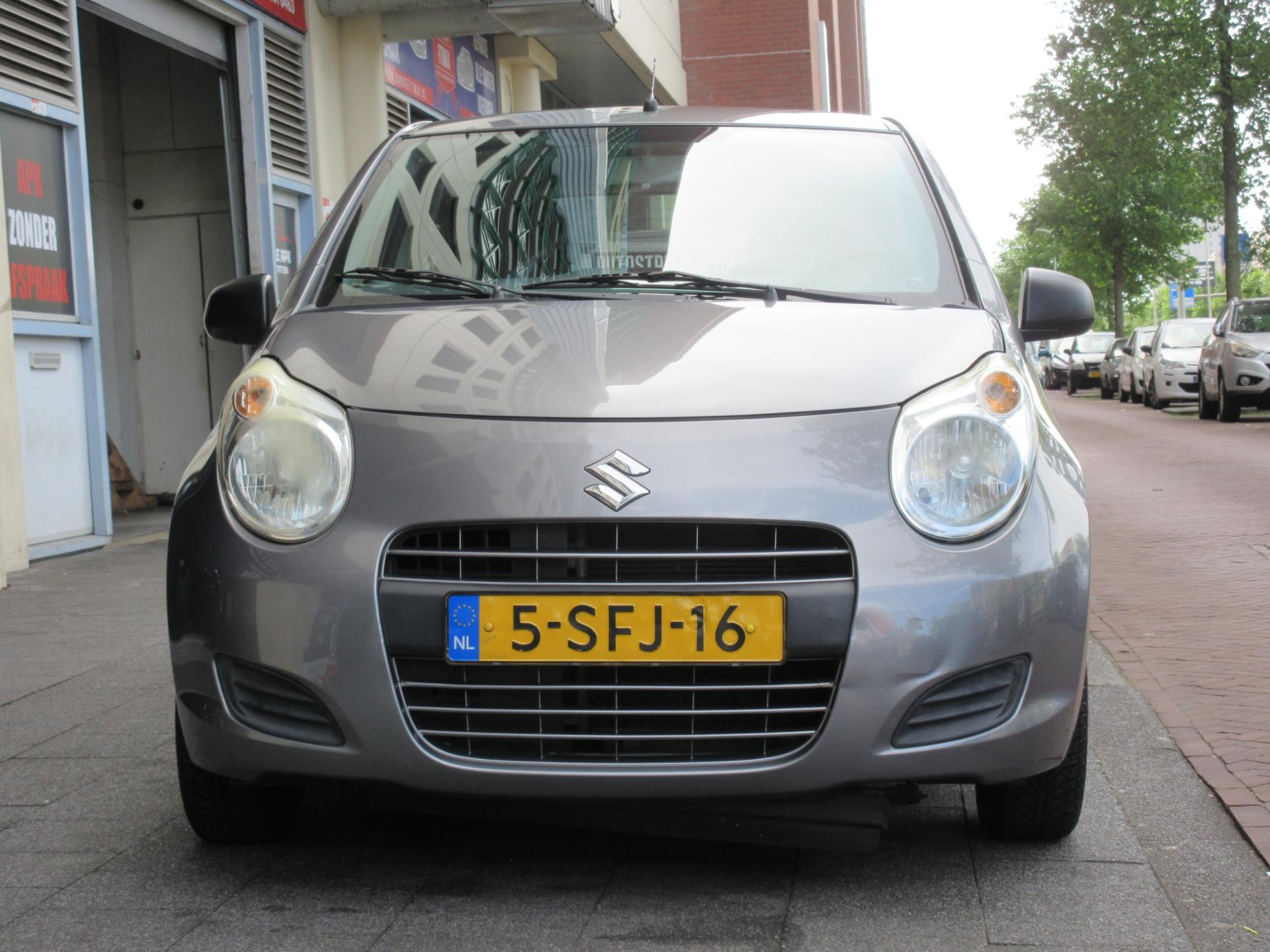 Foto van Suzuki Alto