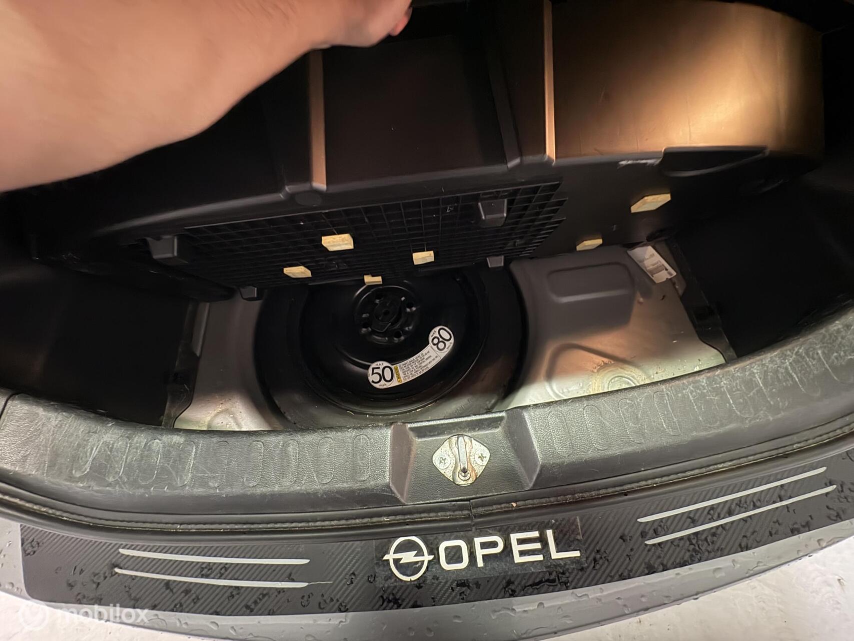 Foto van Opel Agila