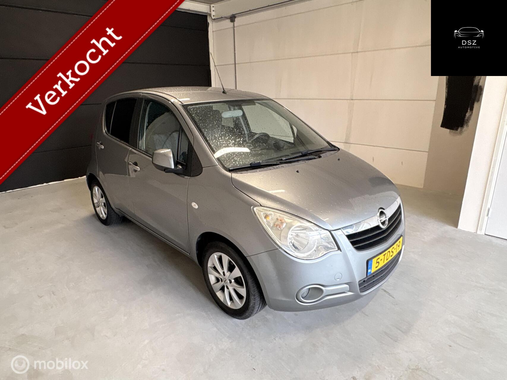 Opel Agila 1.0 Berlin 2014 - voorkant