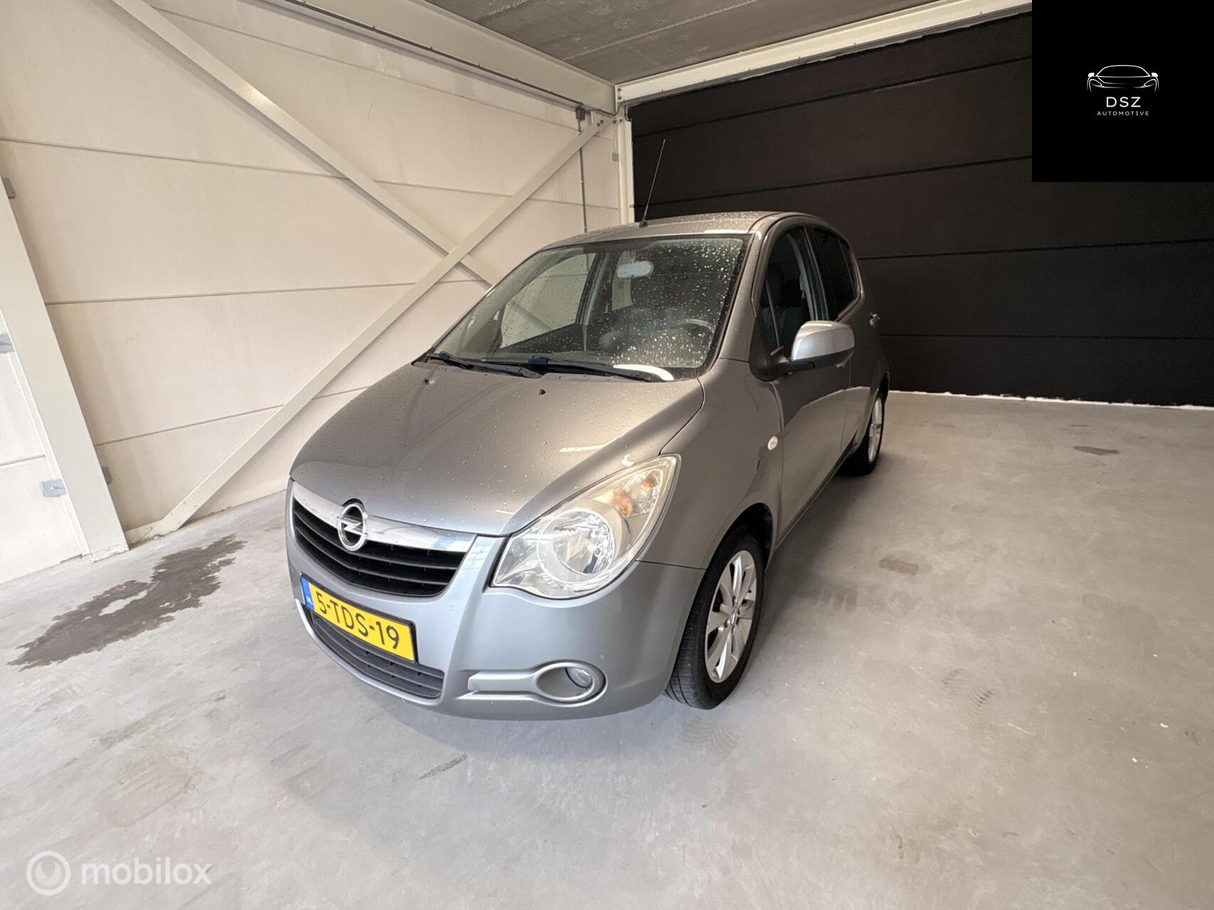 Foto van Opel Agila