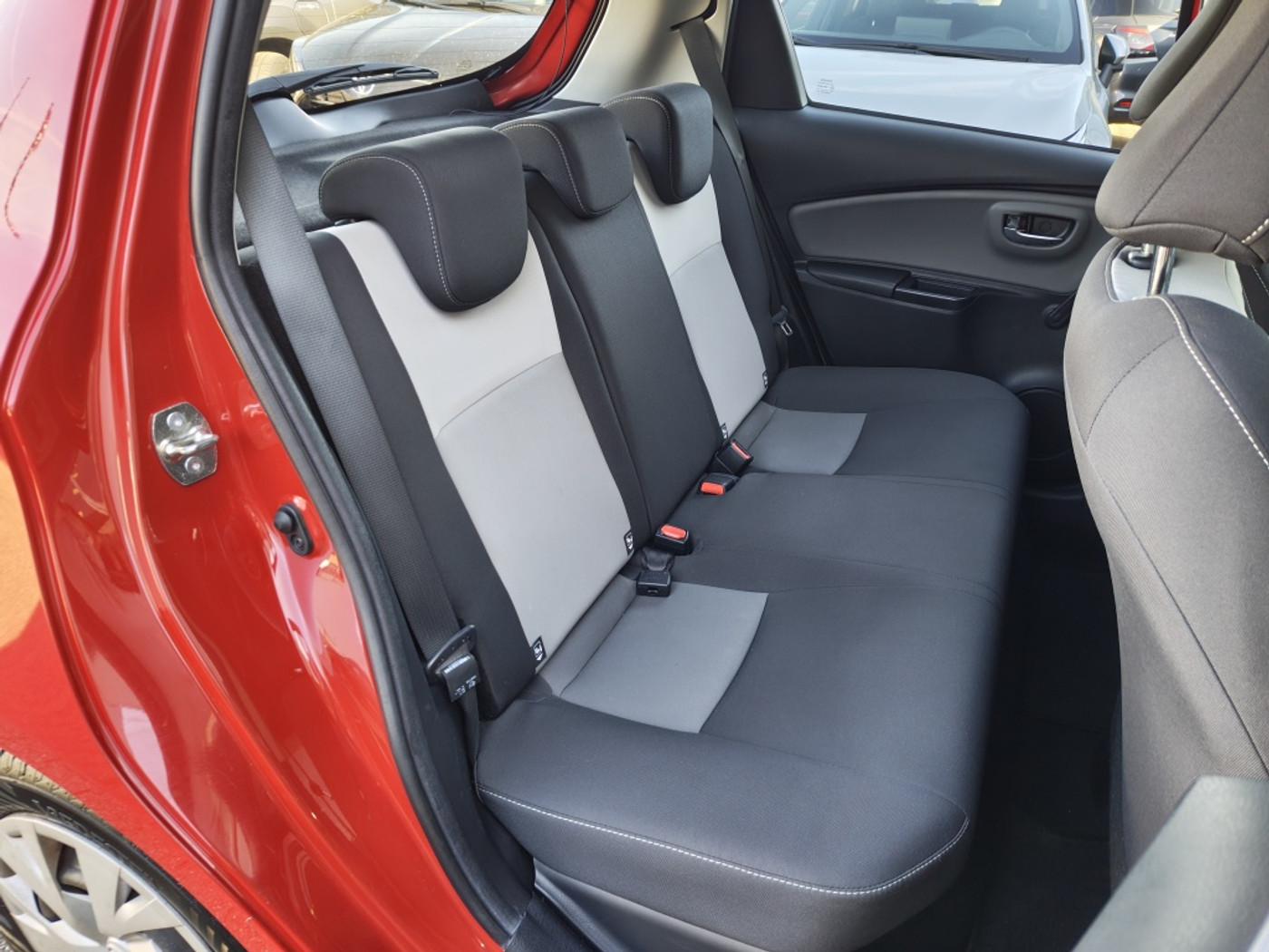 Foto van Toyota Toyota Yaris Hybrid