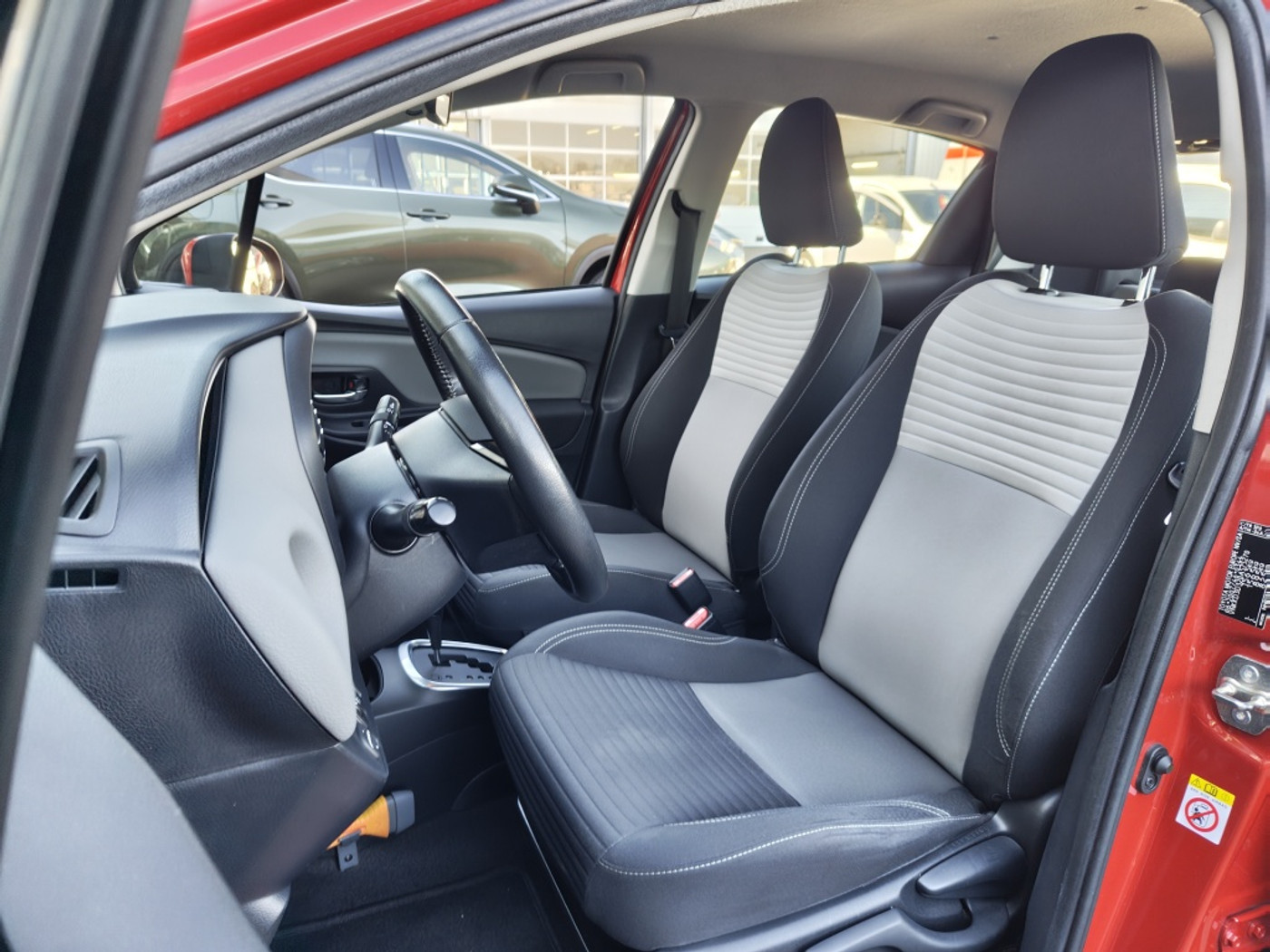 Foto van Toyota Toyota Yaris Hybrid