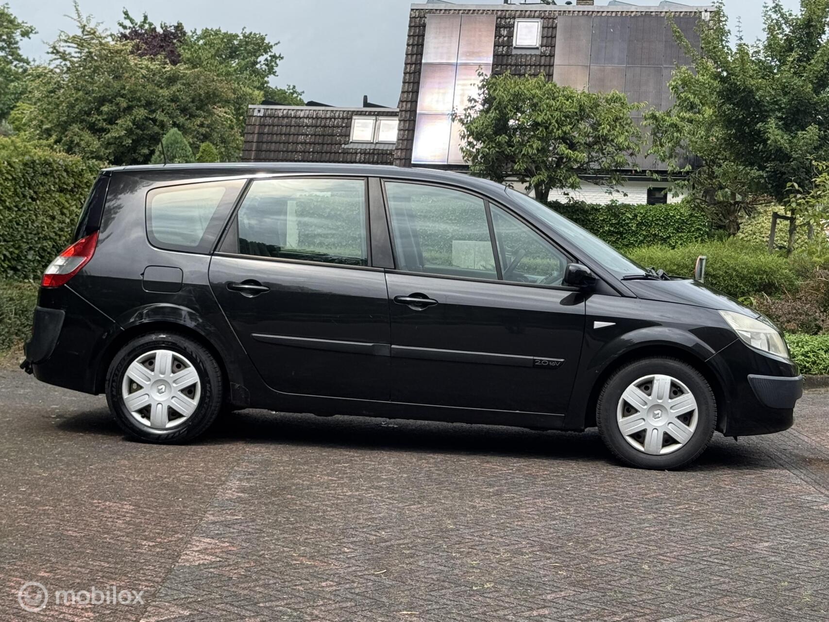 Foto van Renault Grand Scenic