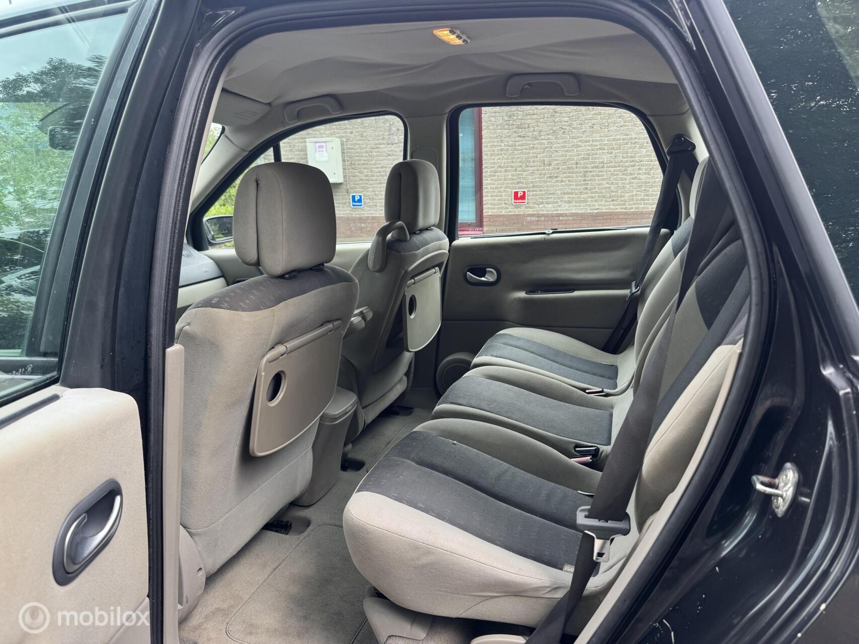 Foto van Renault Grand Scenic