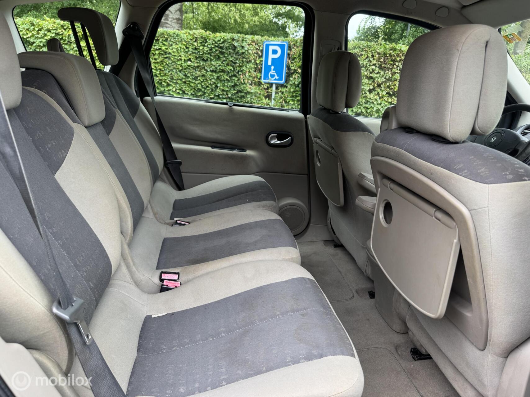 Foto van Renault Grand Scenic