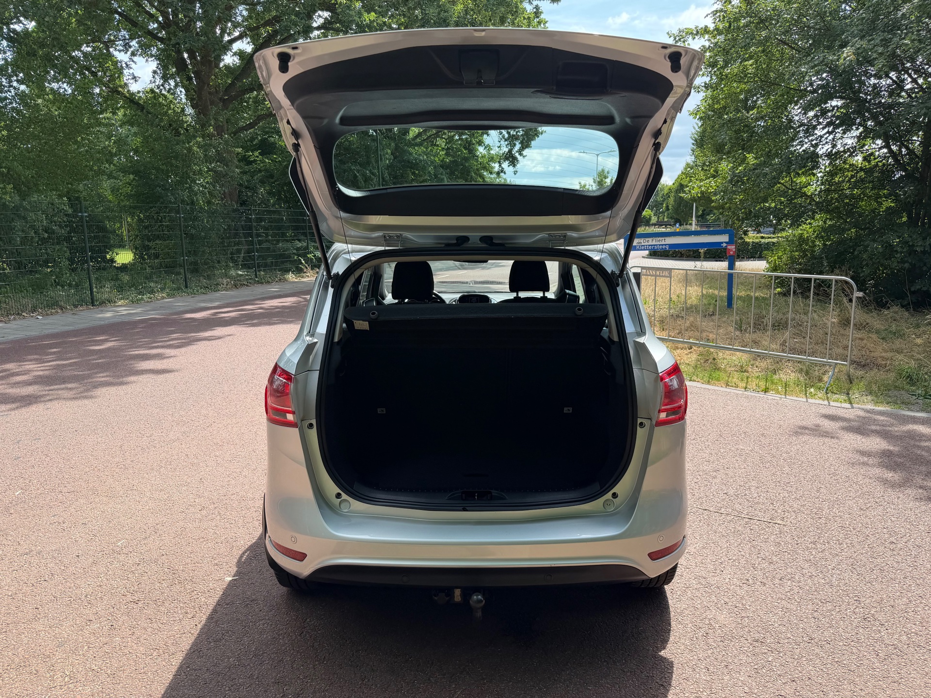 Foto van Ford B-max