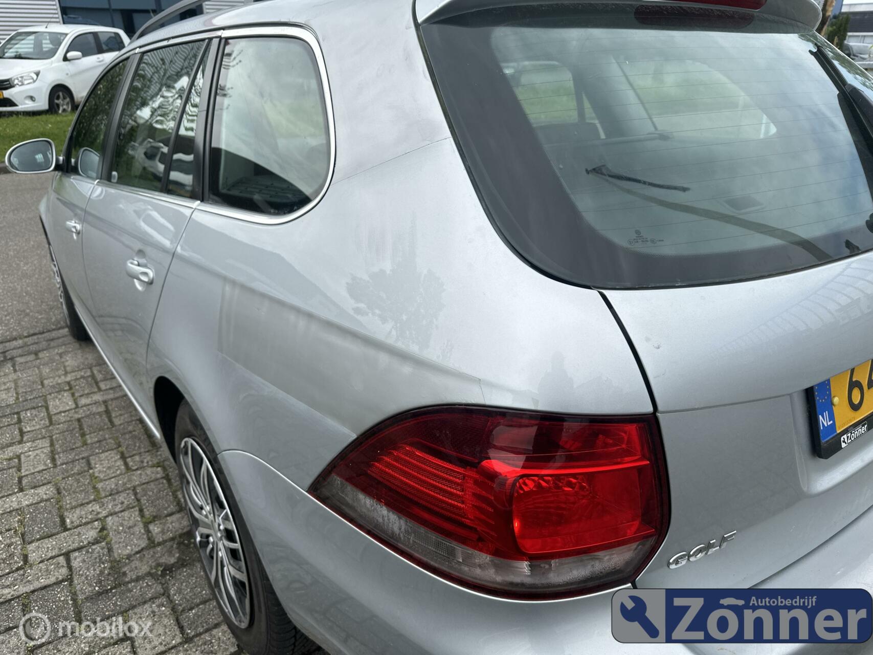 Foto van Volkswagen Golf Variant