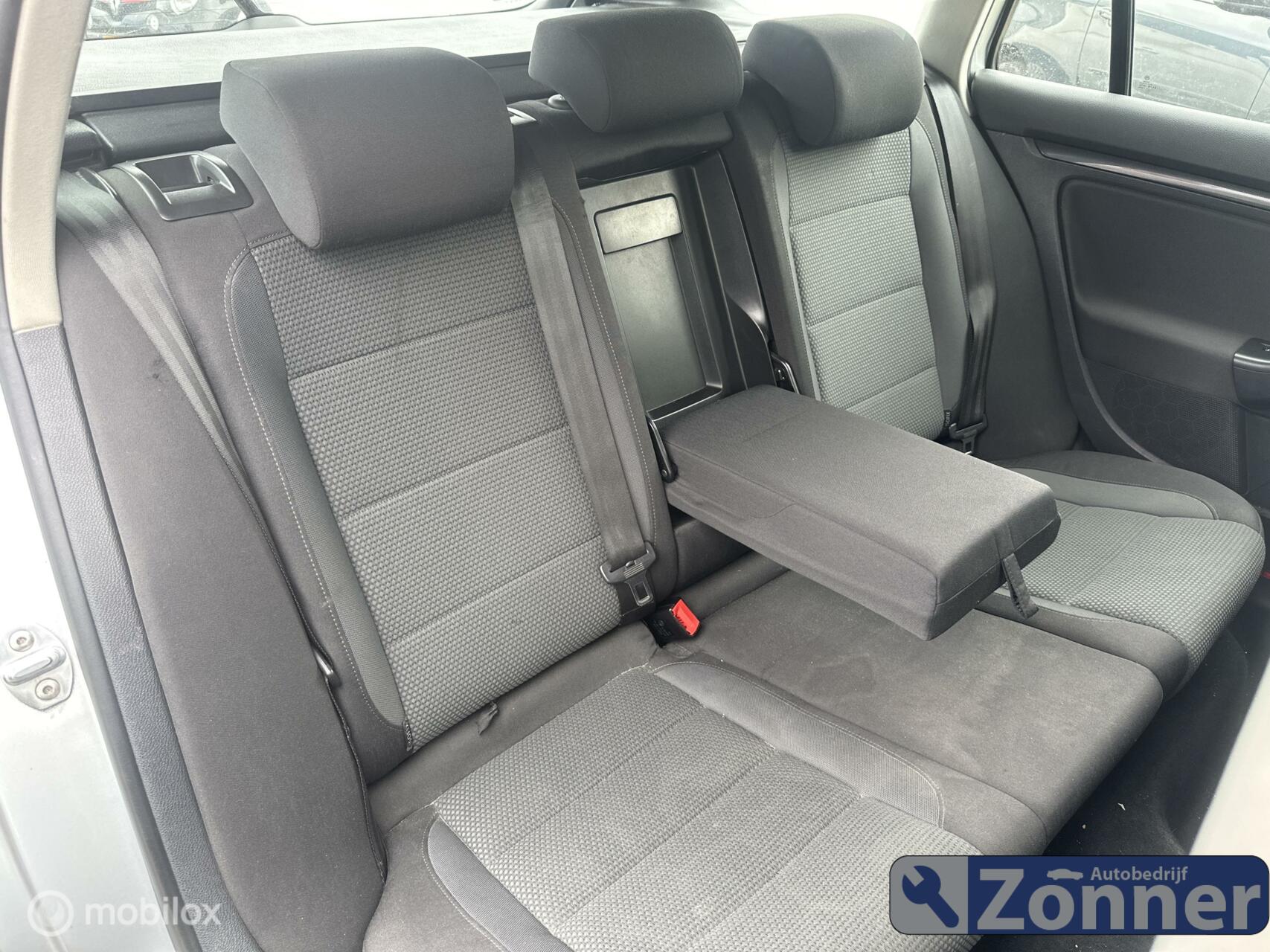 Foto van Volkswagen Golf Variant