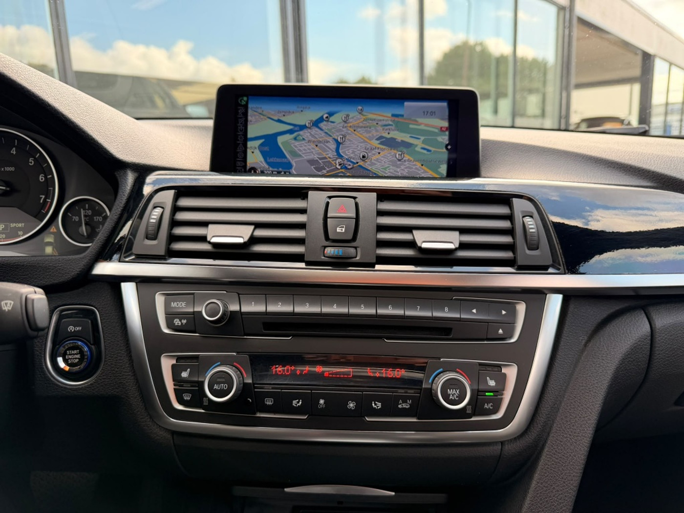 Foto van BMW 335i xDrive