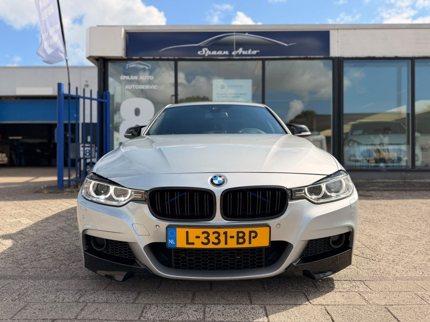 Foto van BMW 335i xDrive