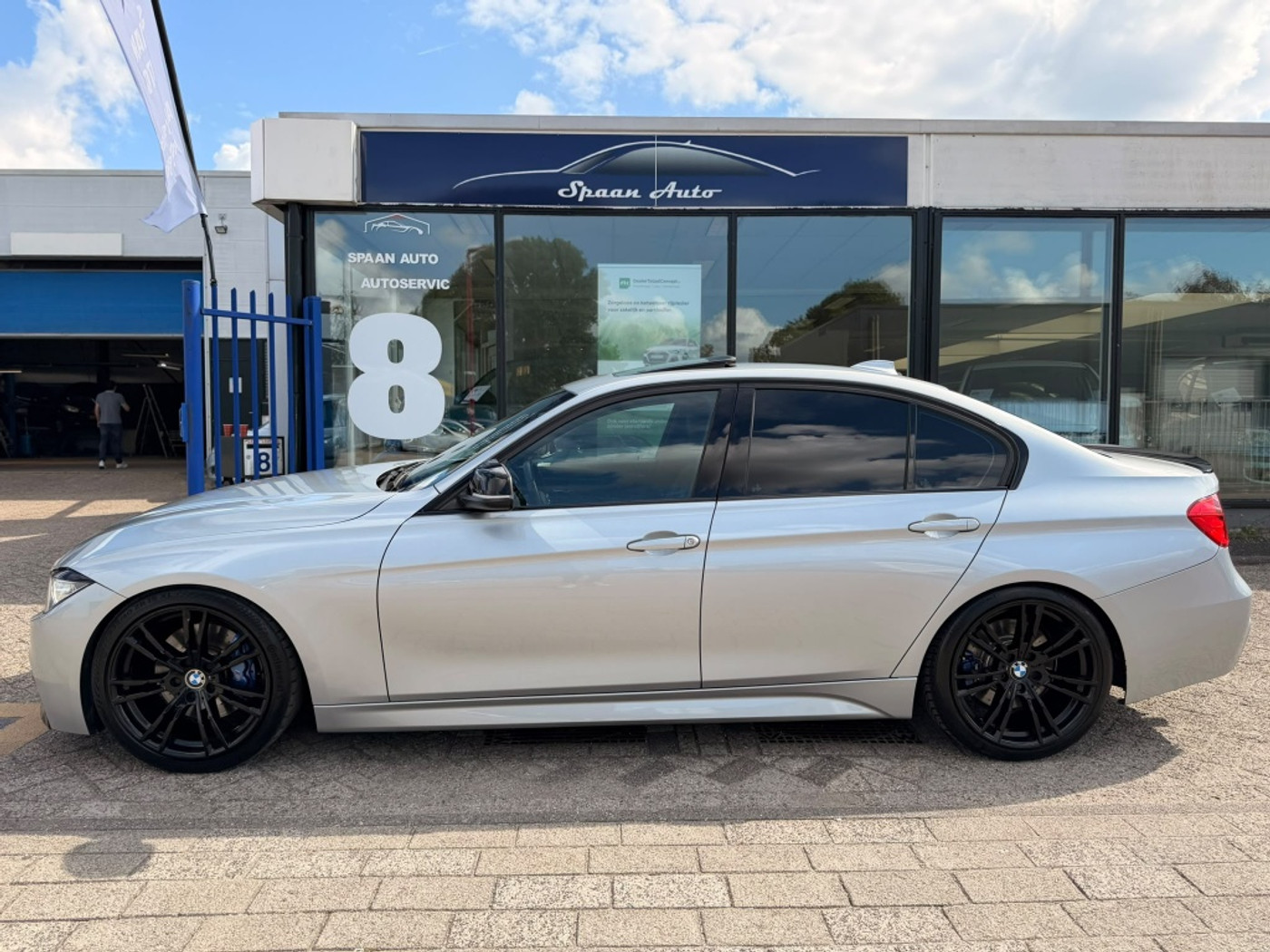 Foto van BMW 335i xDrive