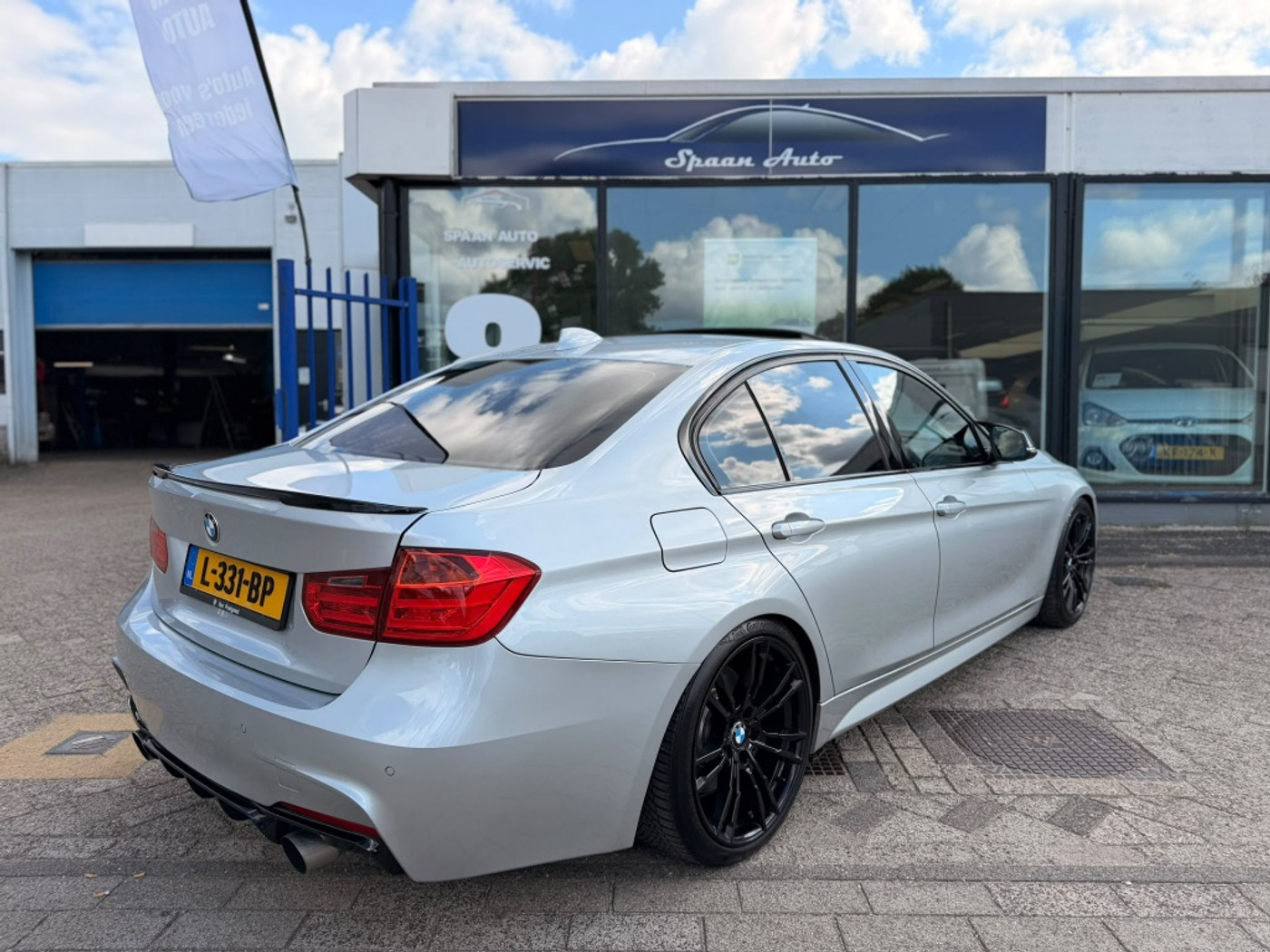 Foto van BMW 335i xDrive