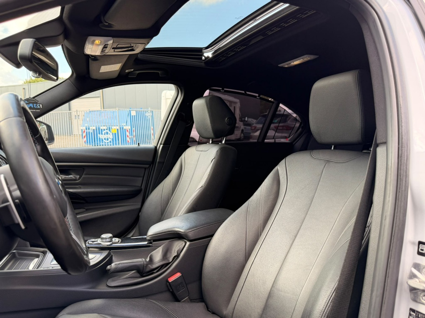 Foto van BMW 335i xDrive