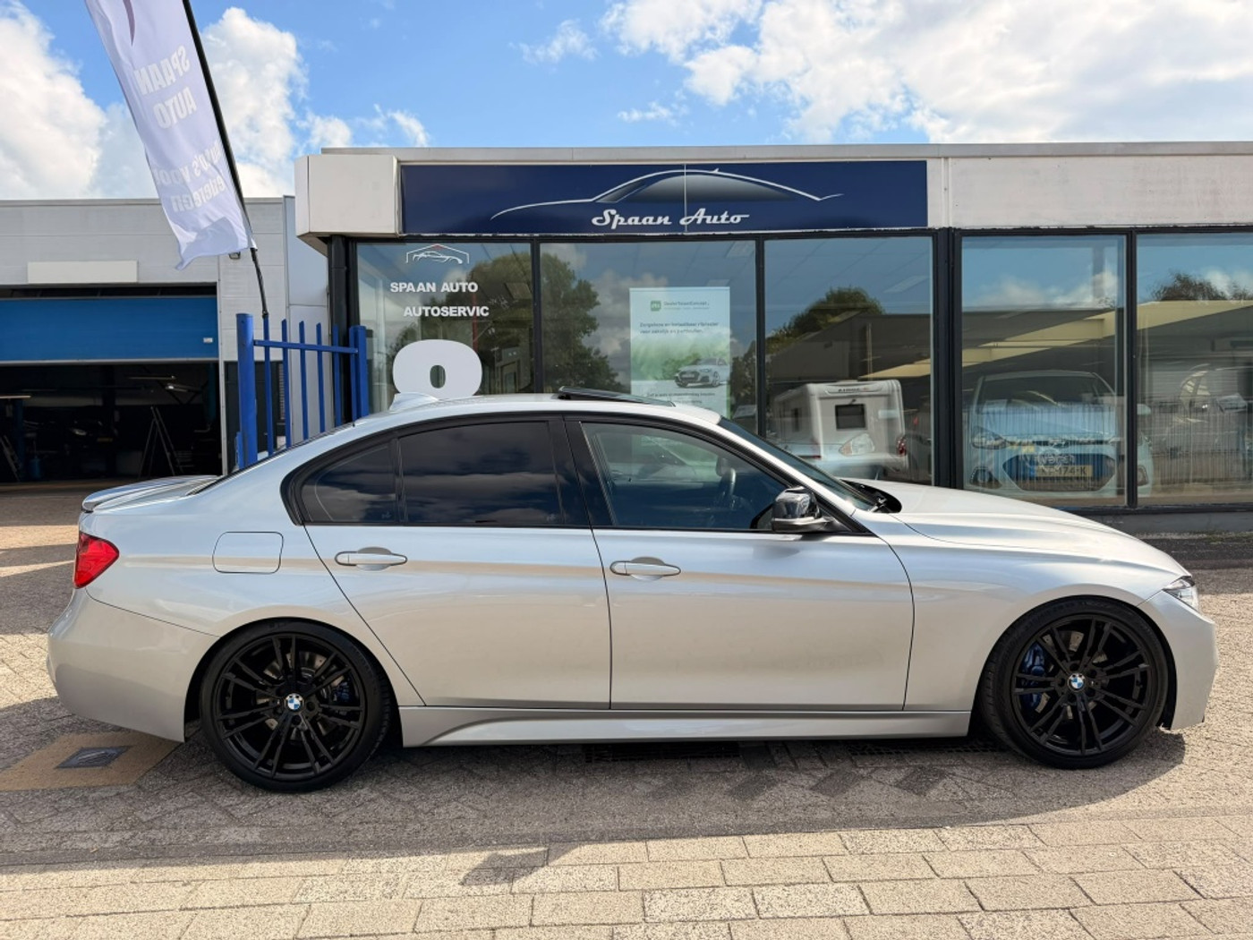 Foto van BMW 335i xDrive