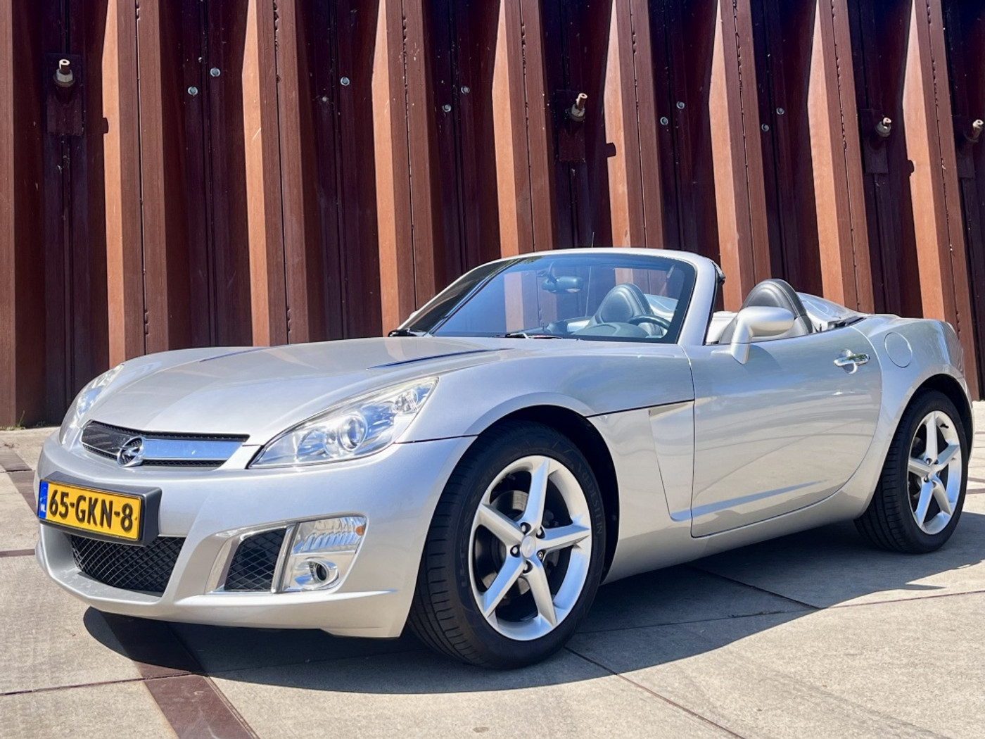 Foto van Opel GT
