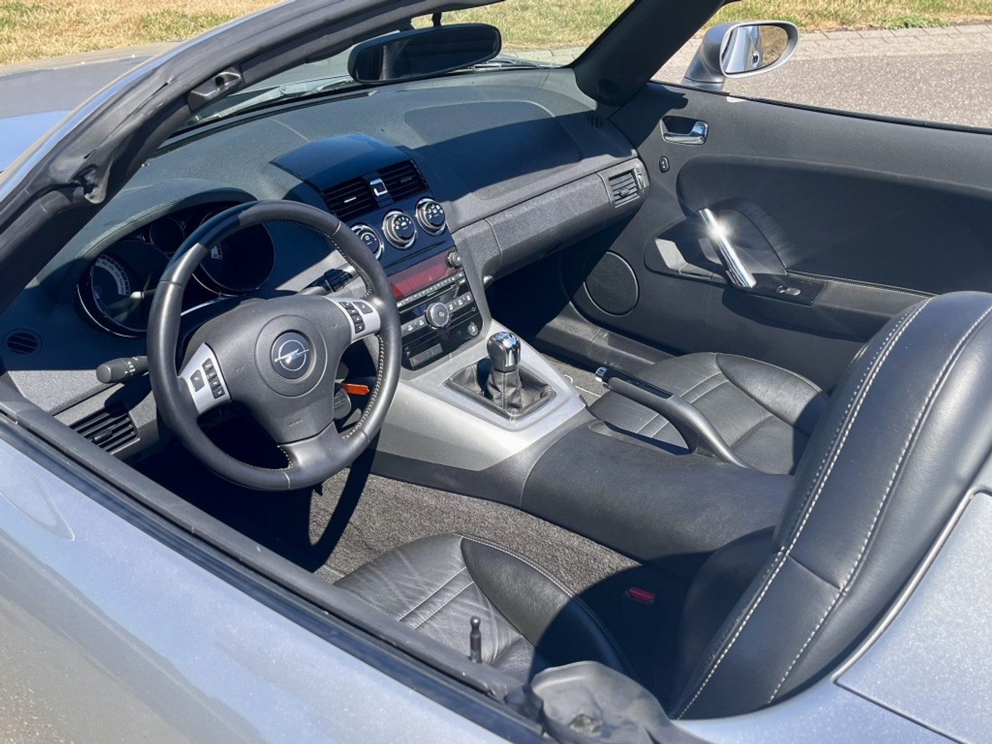 Foto van Opel GT