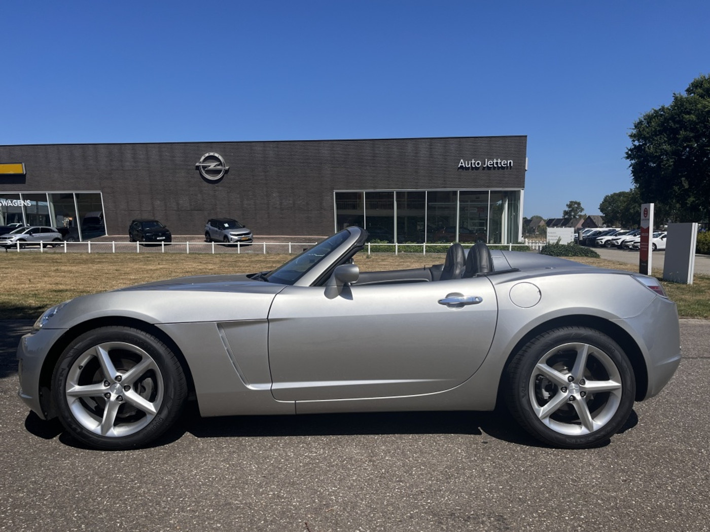 Foto van Opel GT