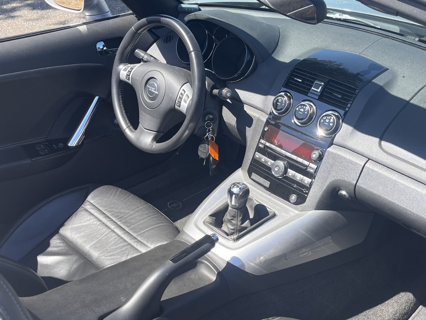 Foto van Opel GT