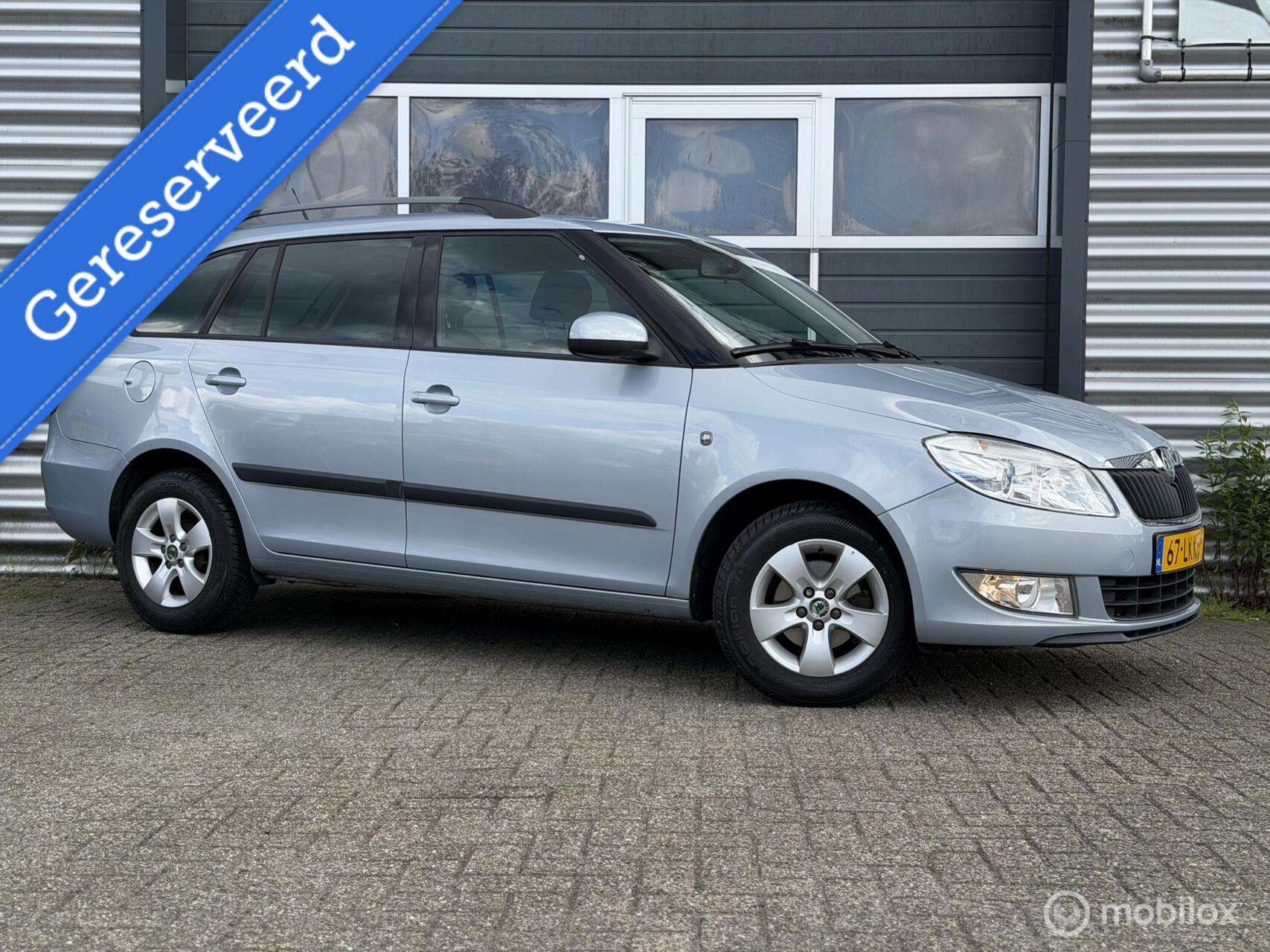 Skoda Fabia Combi 1.2 TSI Elegance 2010 - voorkant
