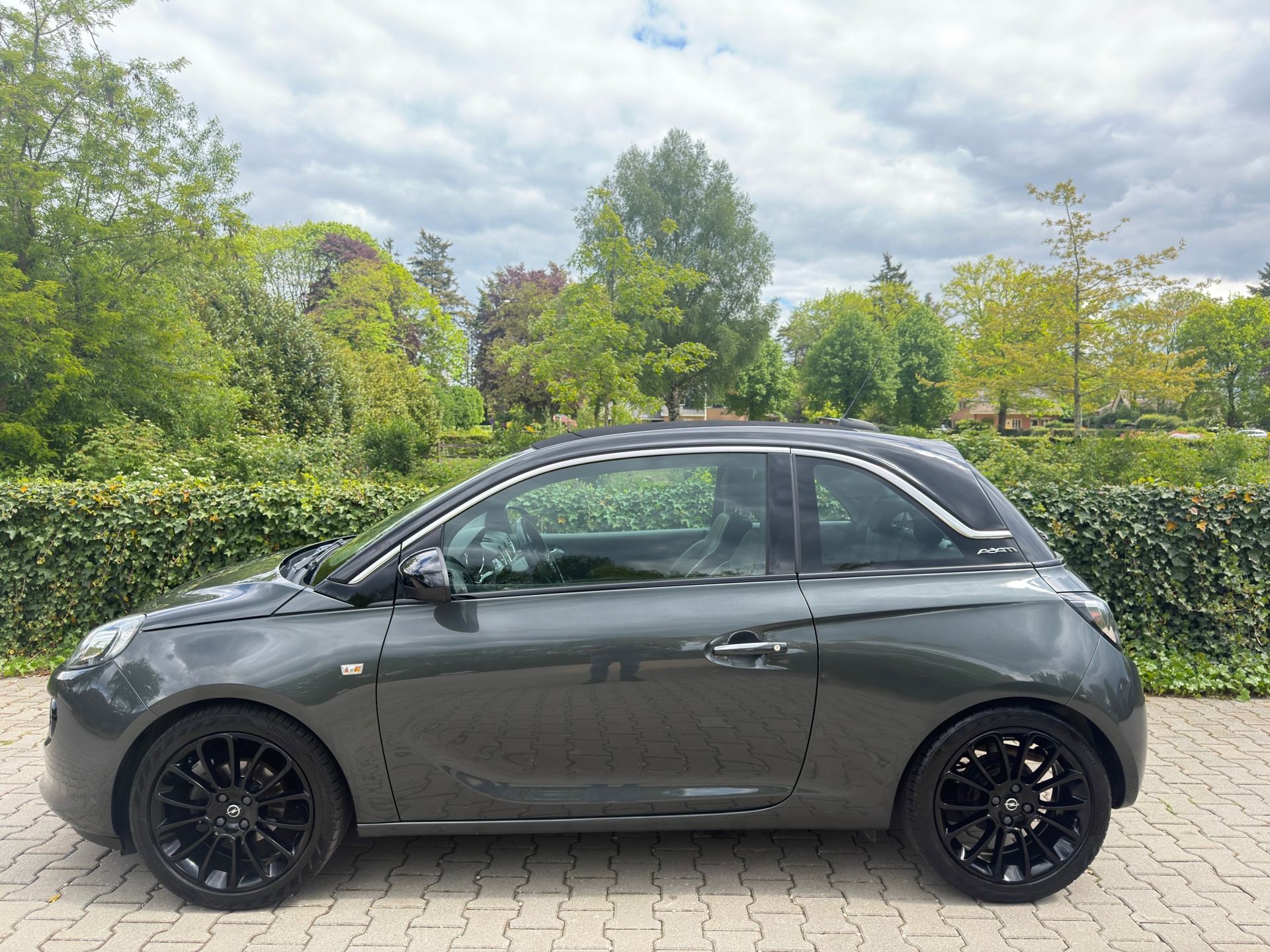 Foto van Opel Adam