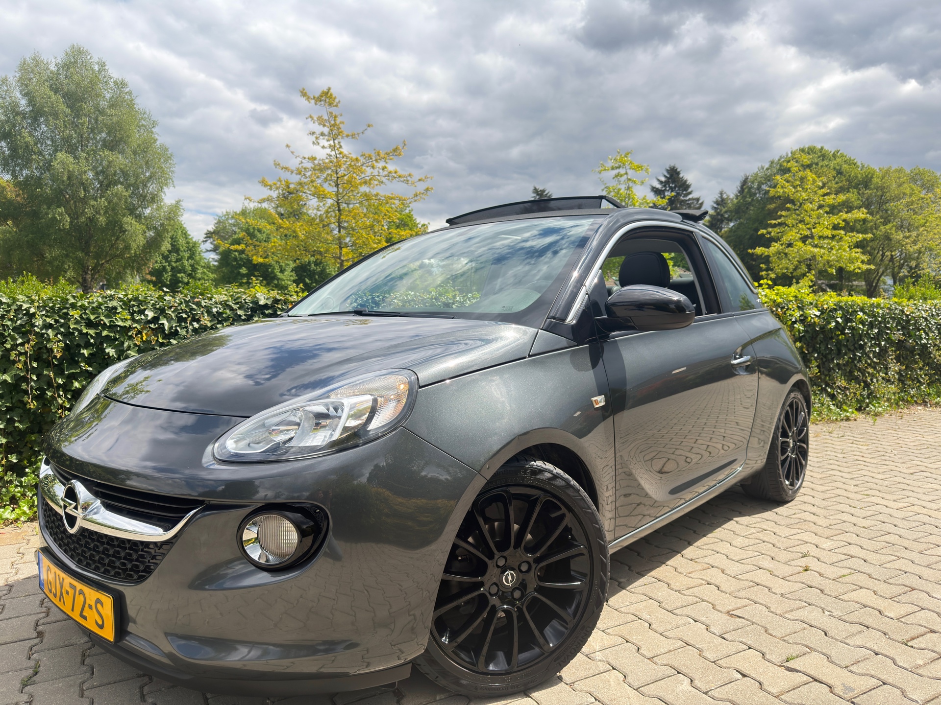 Foto van Opel Adam