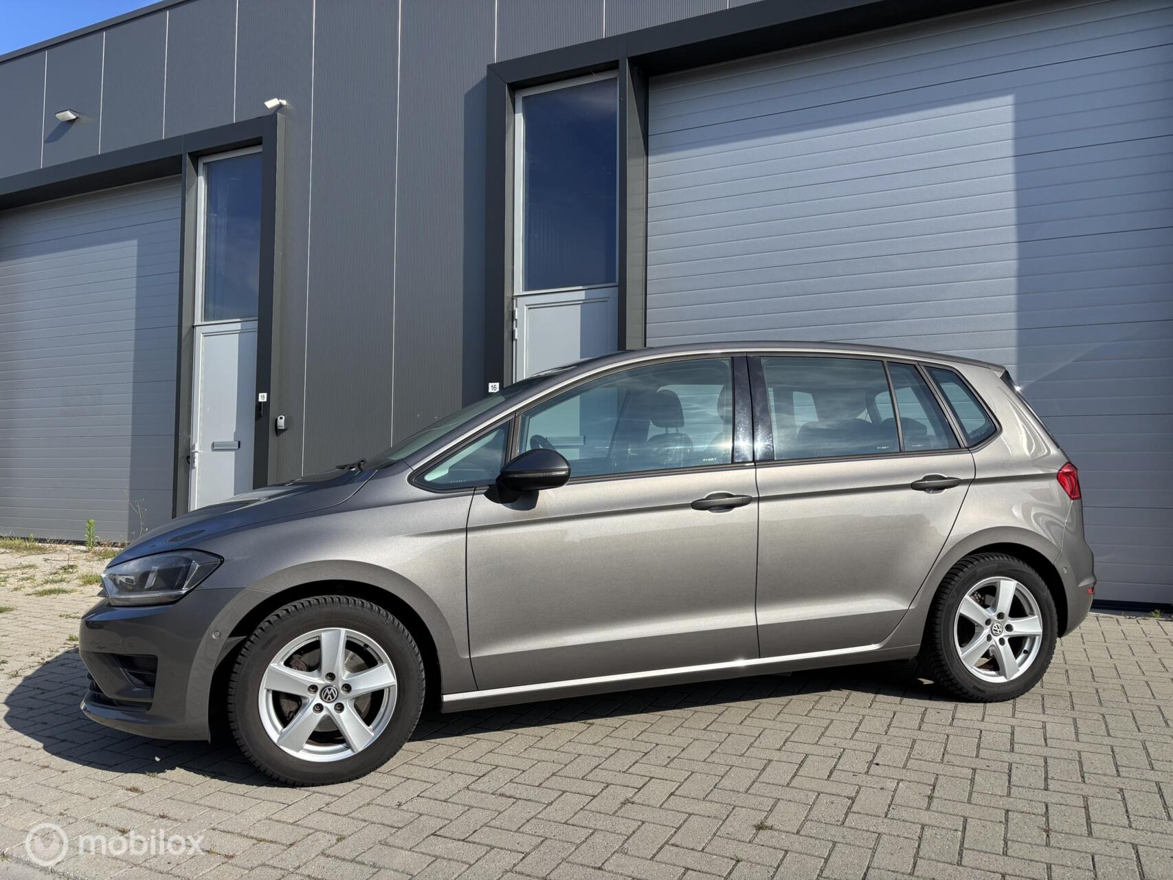 Foto van Volkswagen Golf Sportsvan