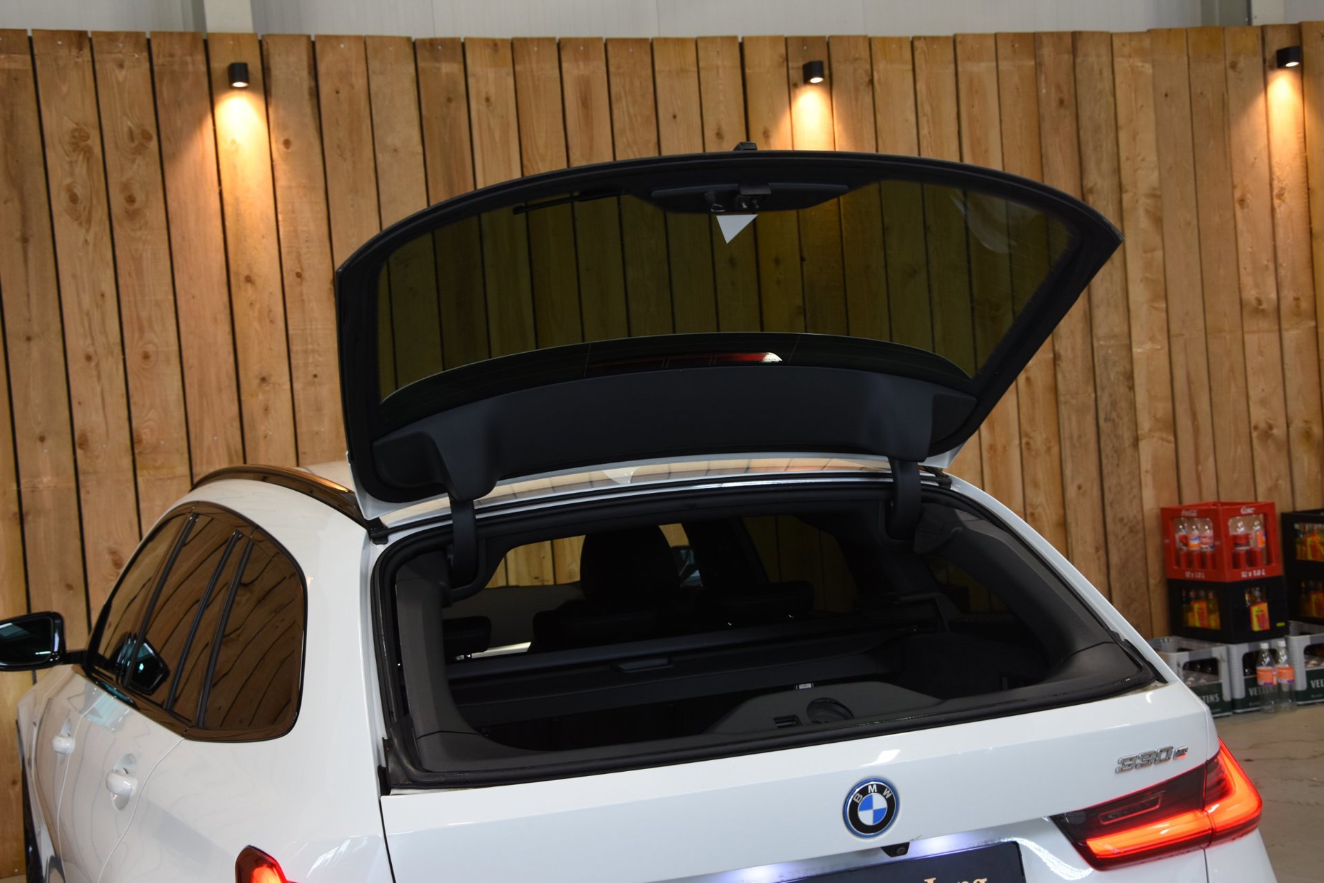 Foto van BMW 330e