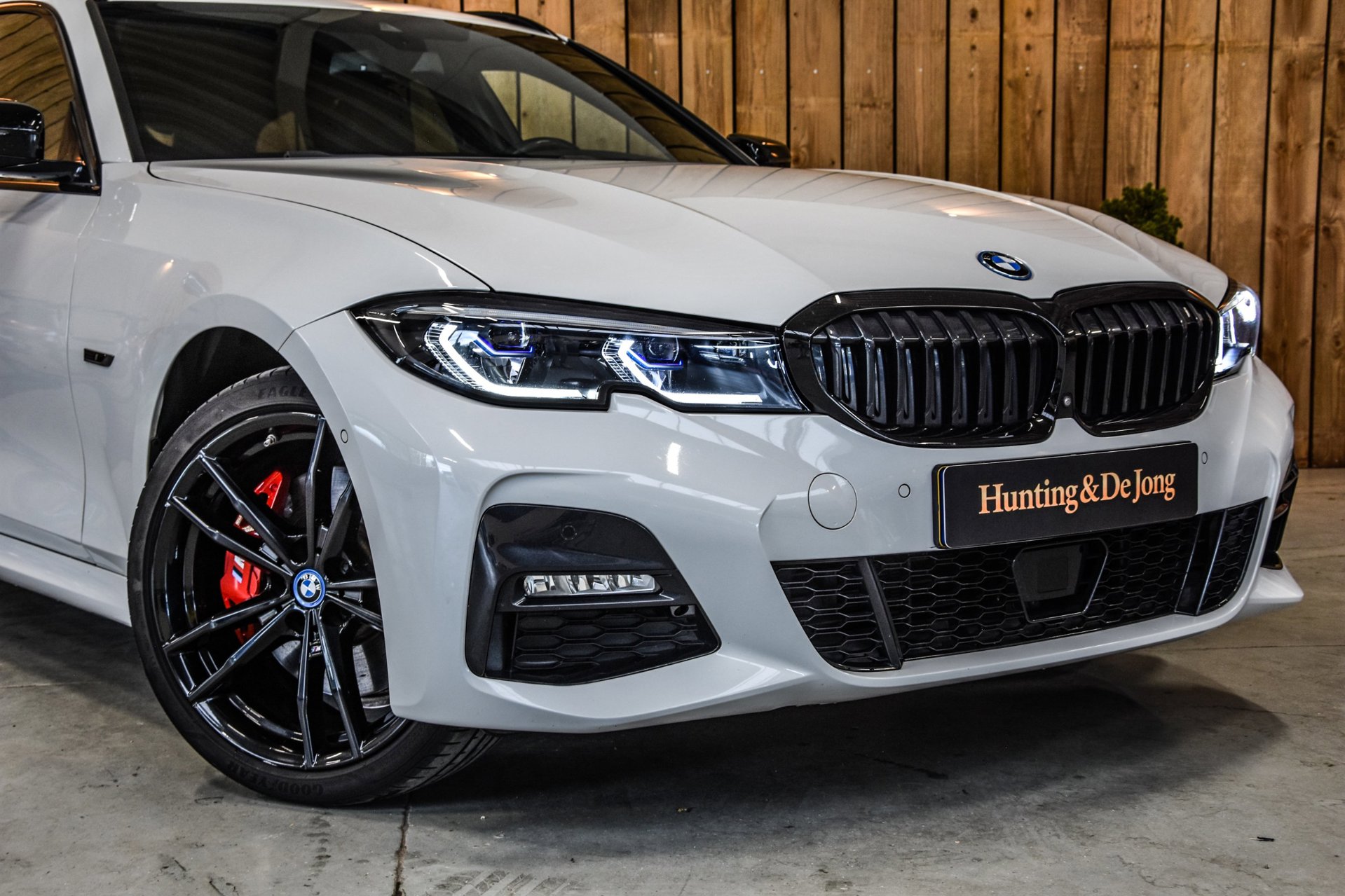 Foto van BMW 330e