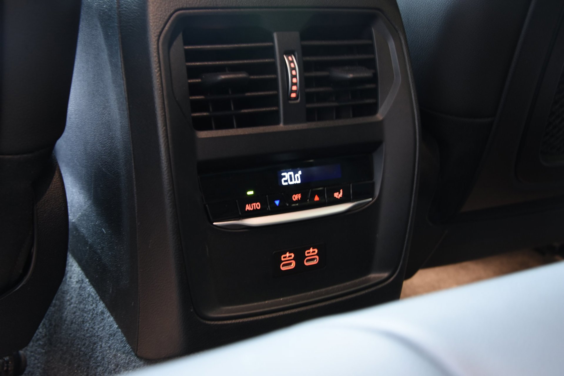 Foto van BMW 330e