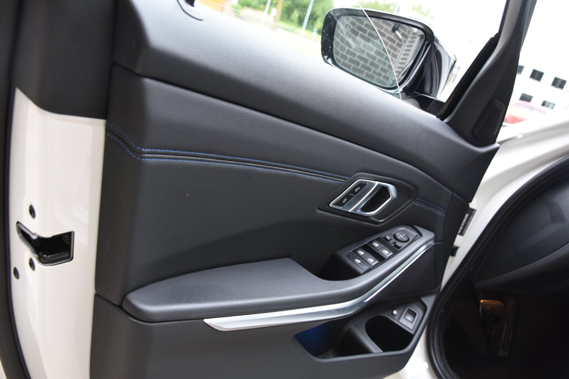 Foto van BMW 330e