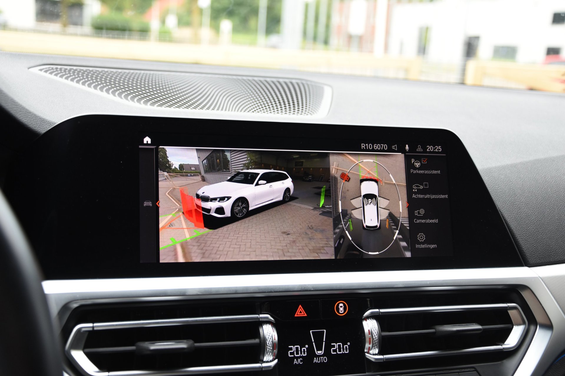 Foto van BMW 330e