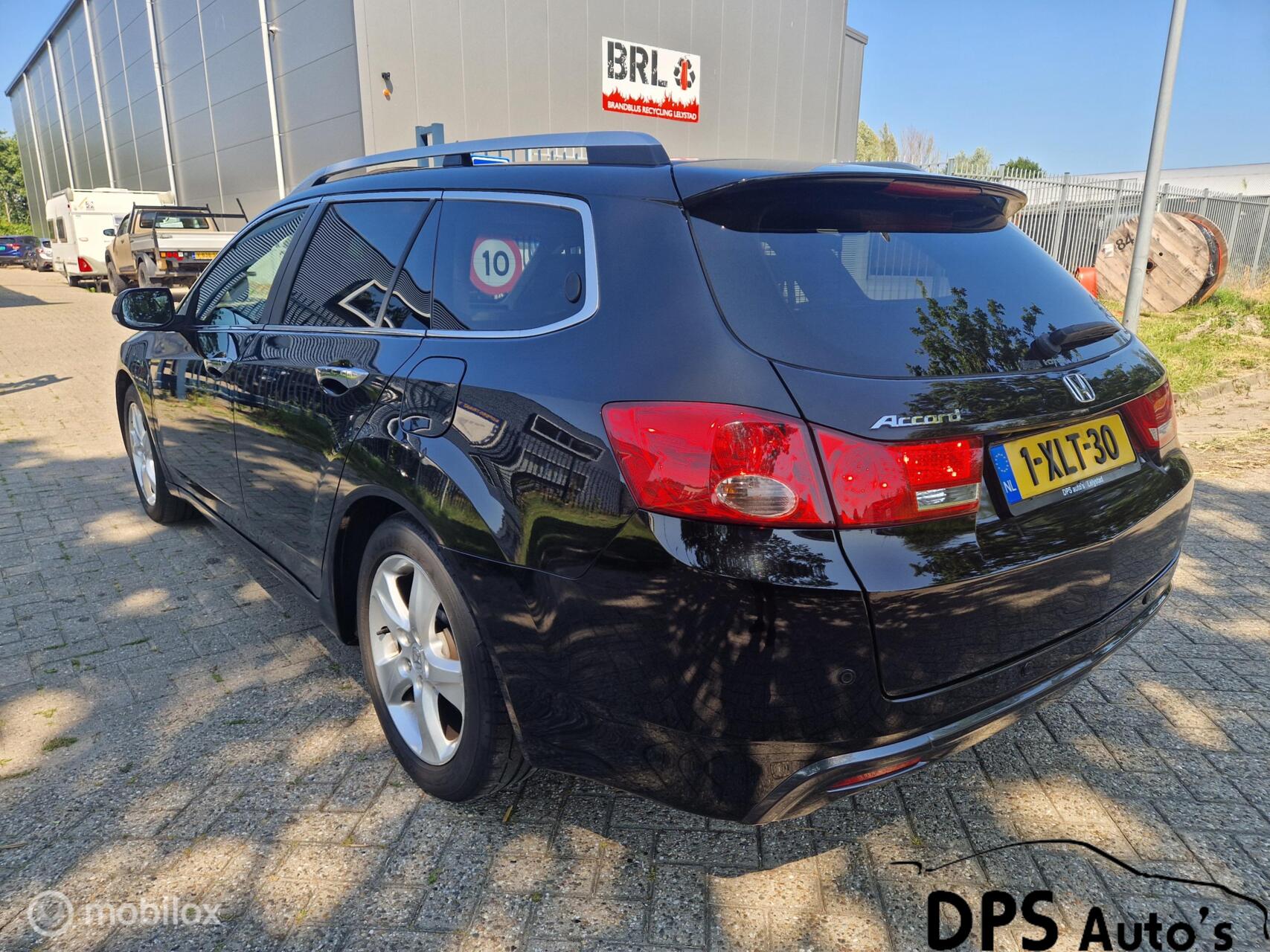 Foto van Honda Accord Tourer