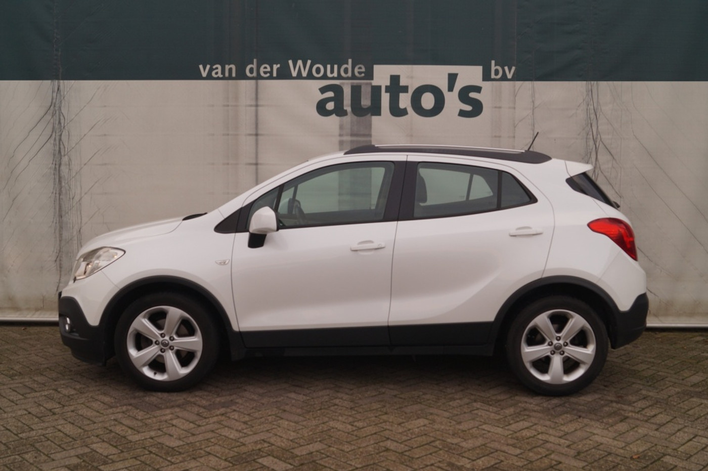 Opel Mokka 1.6 Selection 2012 - voorkant
