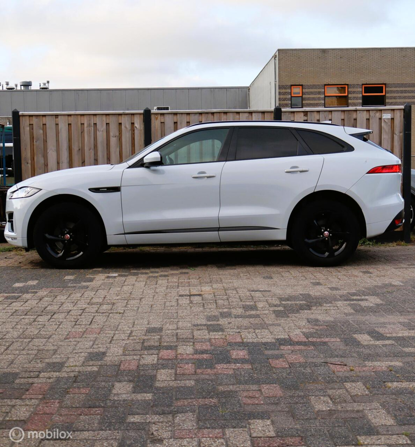 Foto van Jaguar Jaguar F-pace