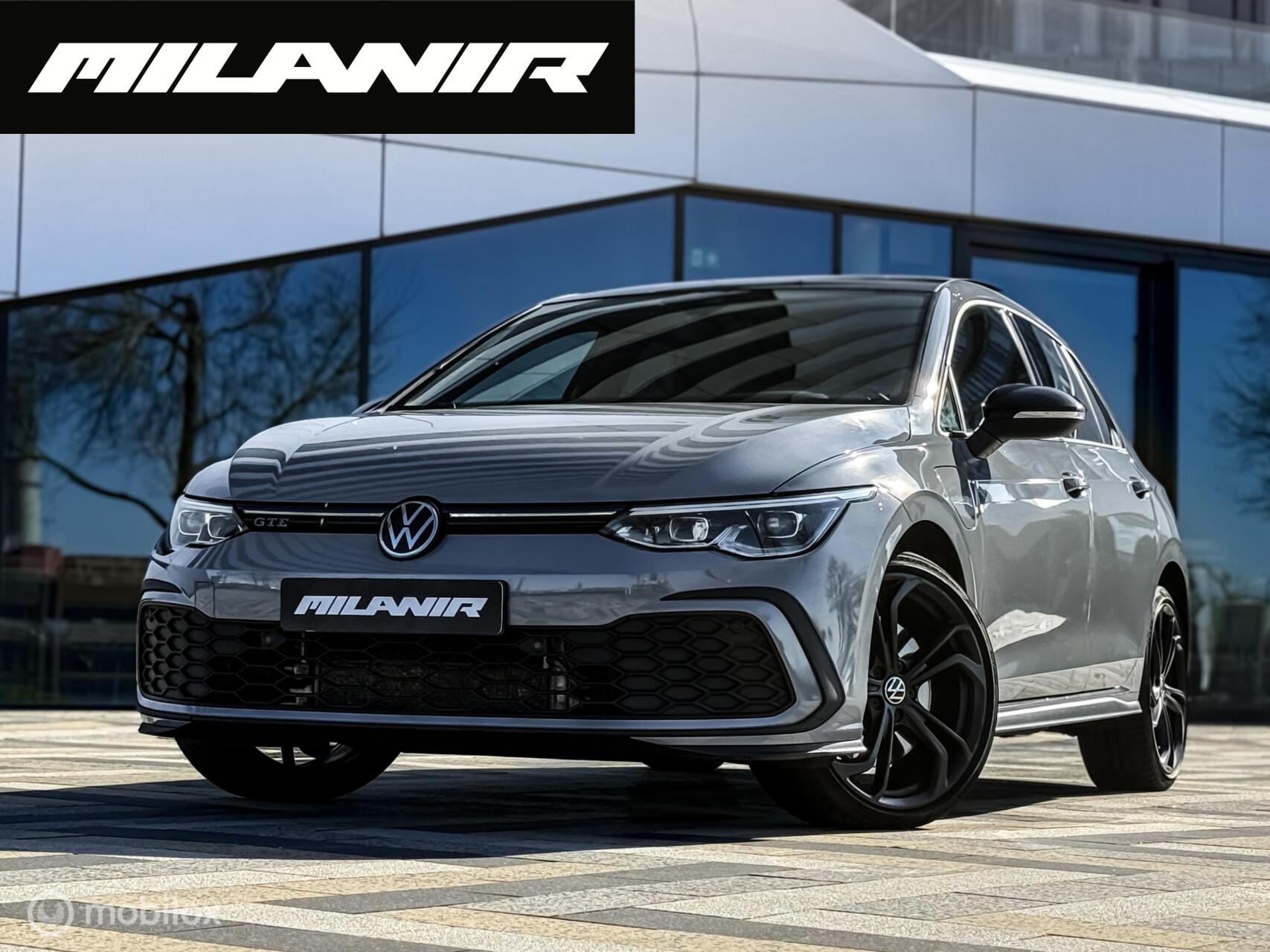 Volkswagen Golf GTE 1.4 eHybrid GTE |Pano |19 INCH|ACC|Stuurverwarming 2021 - voorkant