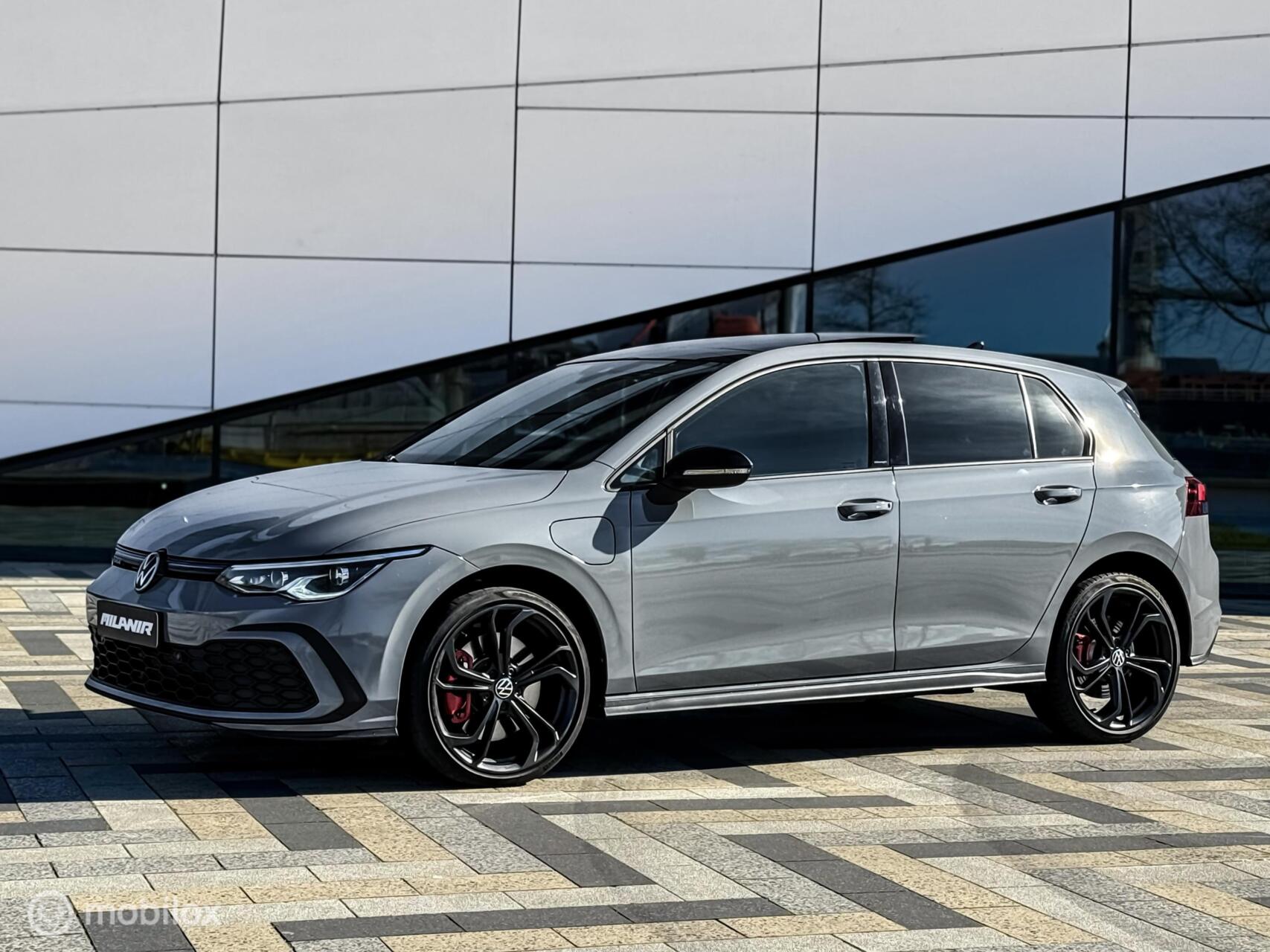Foto van Volkswagen Golf GTE