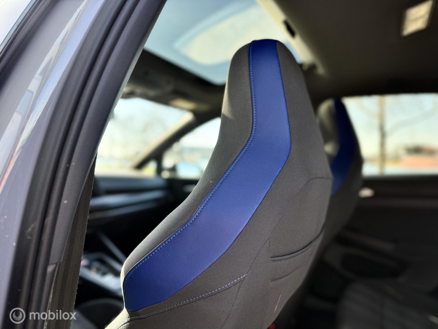 Foto van Volkswagen Golf GTE