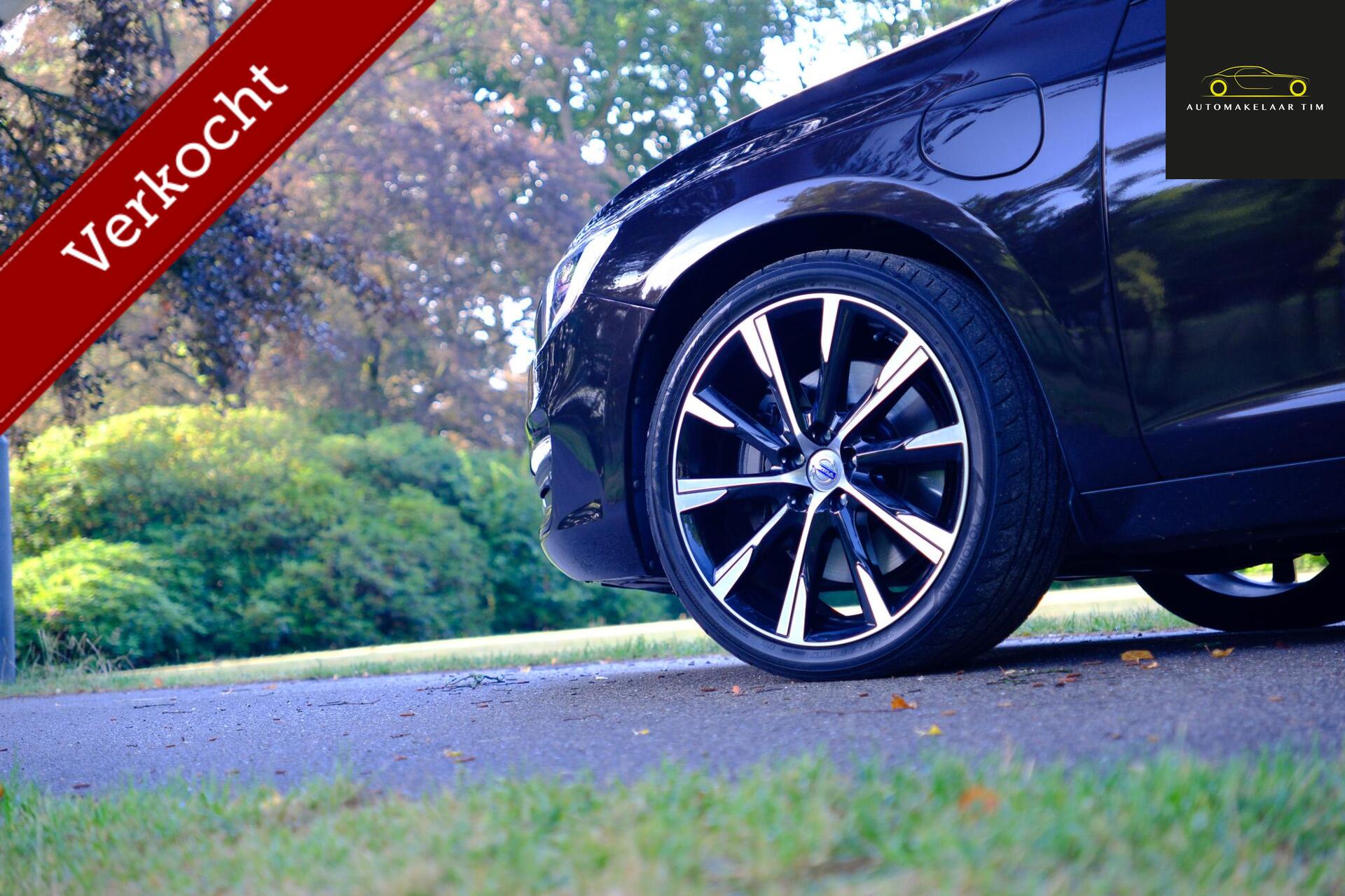 Foto van Volvo V60 Plug In Hybrid