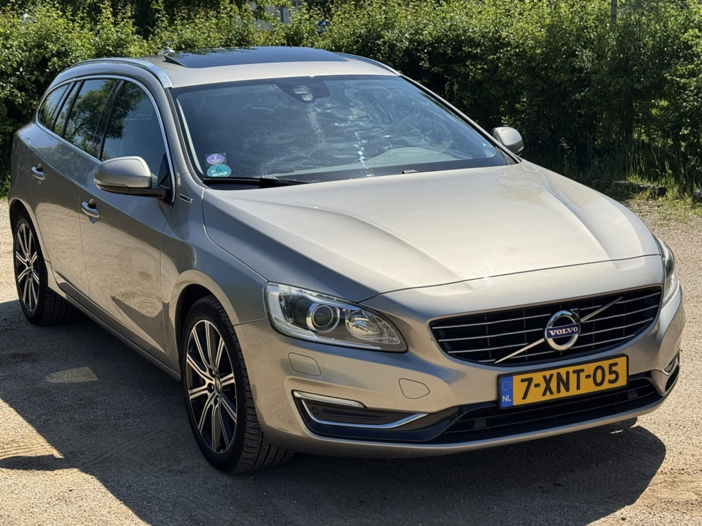 Foto van Volvo V60 Plug In Hybrid