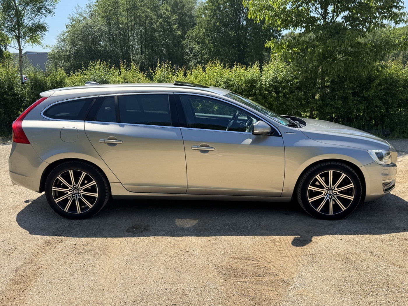 Foto van Volvo V60 Plug In Hybrid