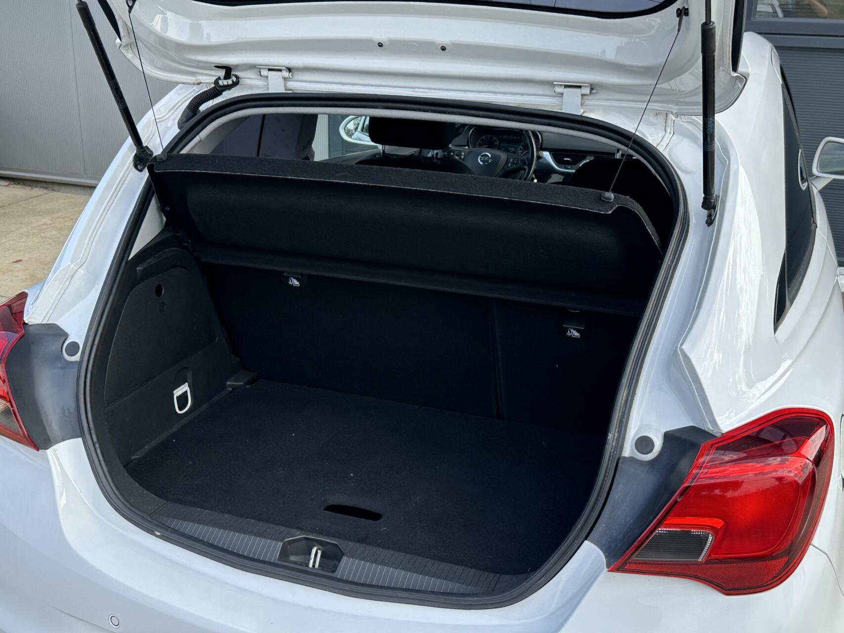 Foto van Opel Corsa-e