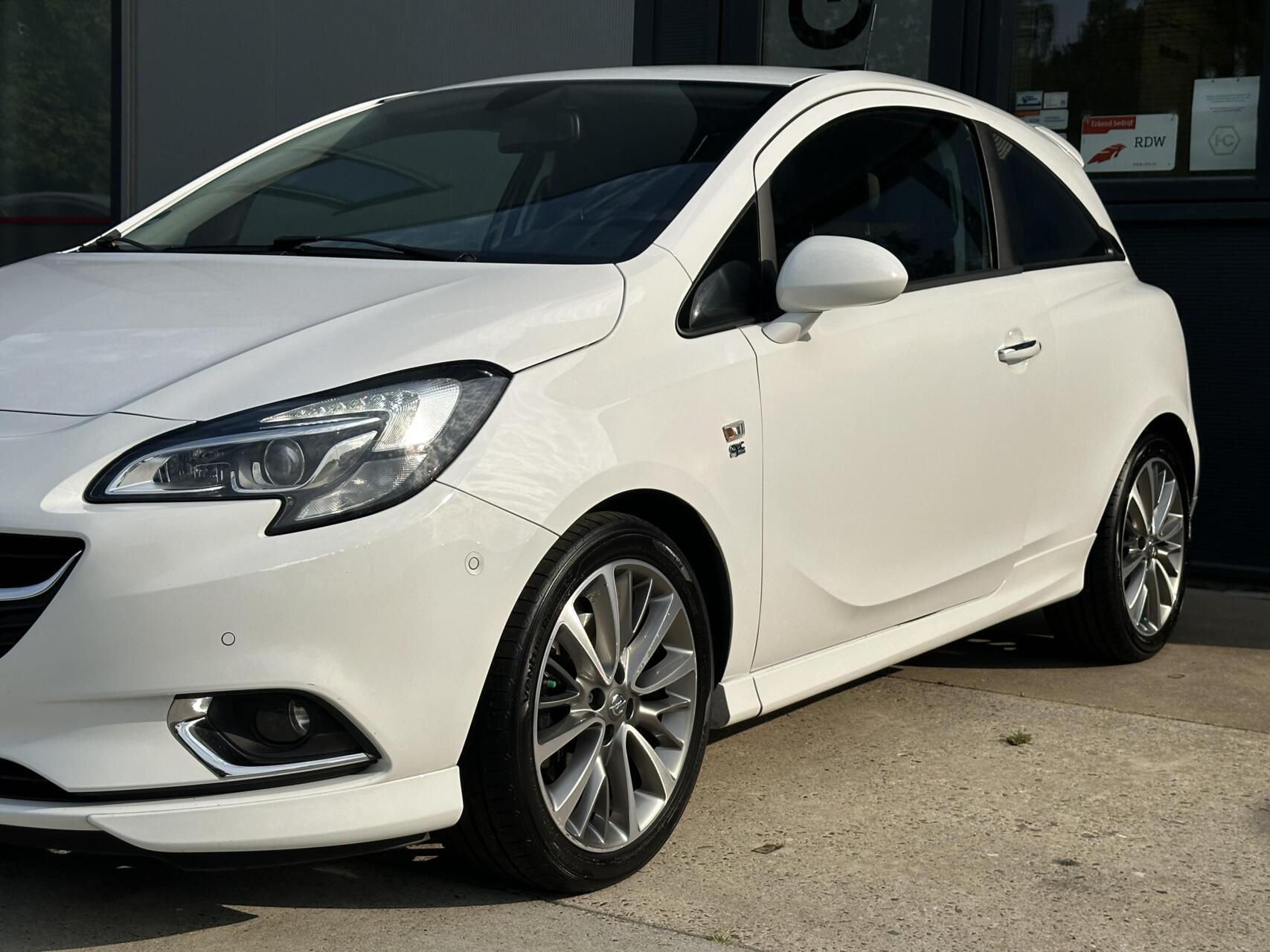 Foto van Opel Corsa-e