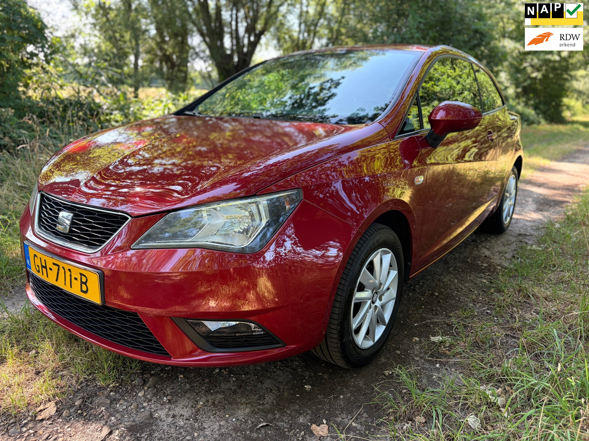 Seat Ibiza 1.2TSI Style Dynamic Dealer ondh!/NAVI/P.sensor/Airco 2015 - voorkant