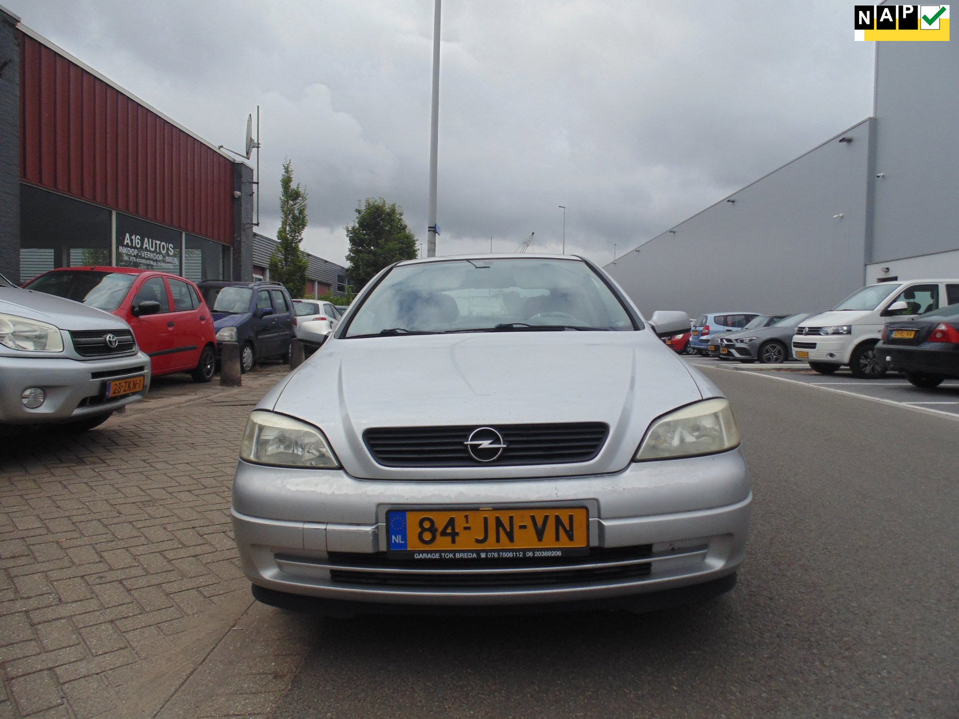 Opel Astra-g-cc 1.2-16V GL SEDAN 2002 - voorkant