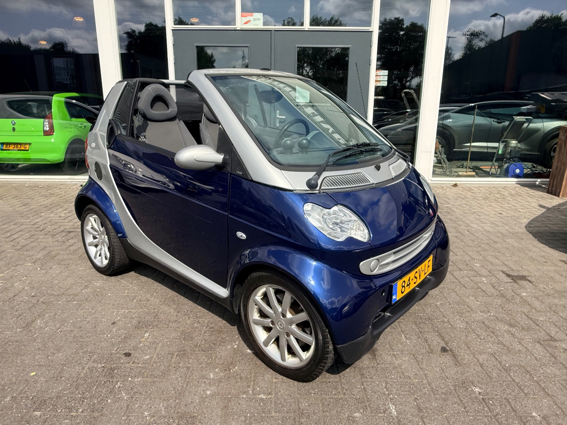 Smart Fortwo Cabrio 0.7 pulse/Cabrio/Airco/Lichtmetaal. 2006 - voorkant